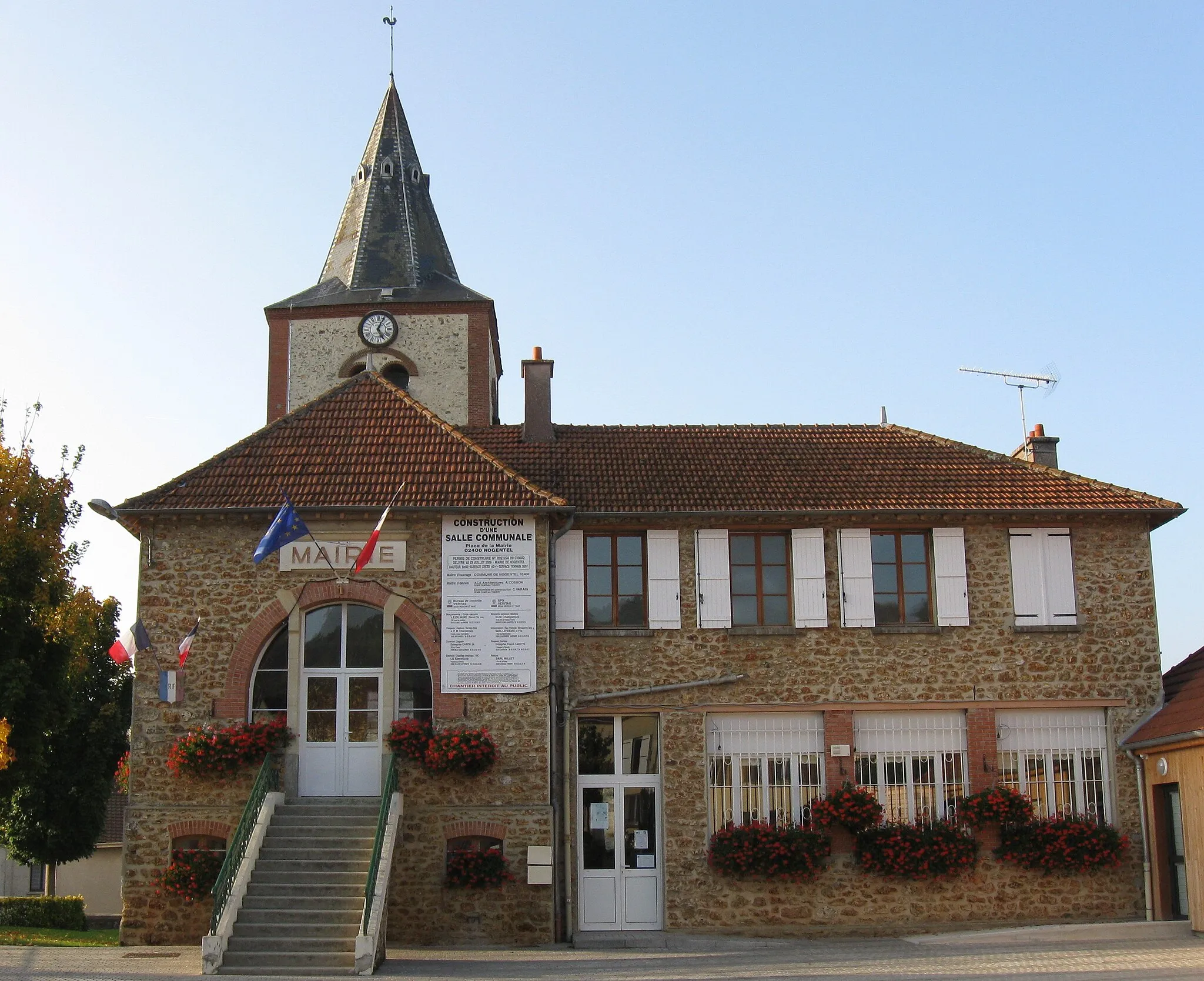 Photo showing: Mairie de Nogentel. (département de l'Aisne, région Picardie).