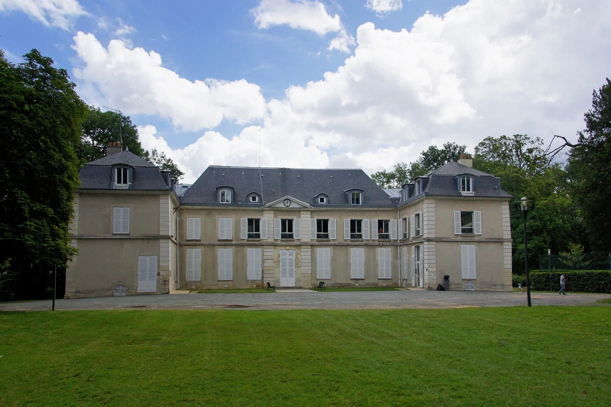 Photo showing: Le château du parc d'Orly (94)