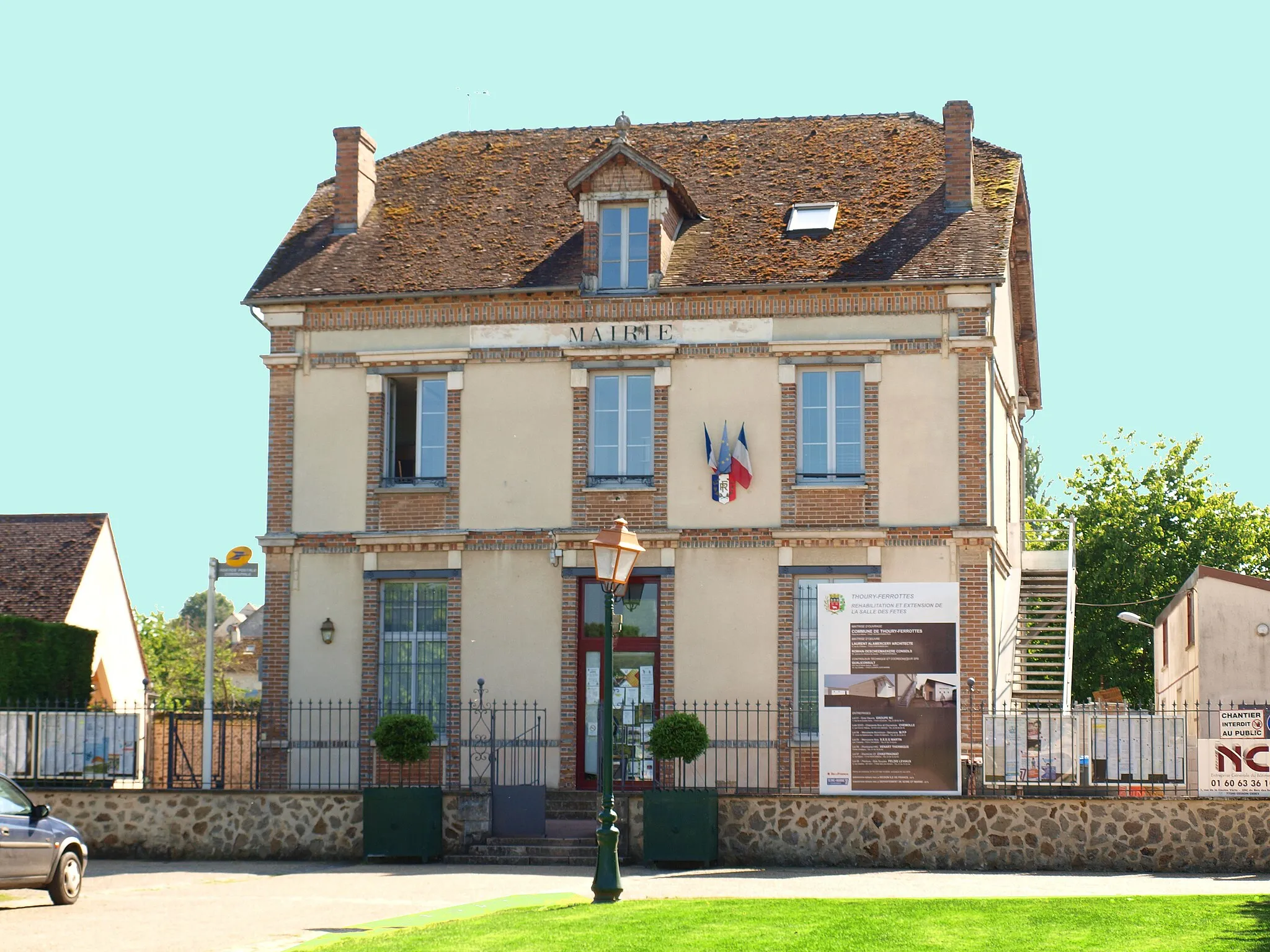 Photo showing: Mairie de Thoury-Ferrottes (Seine-et-Marne, France)