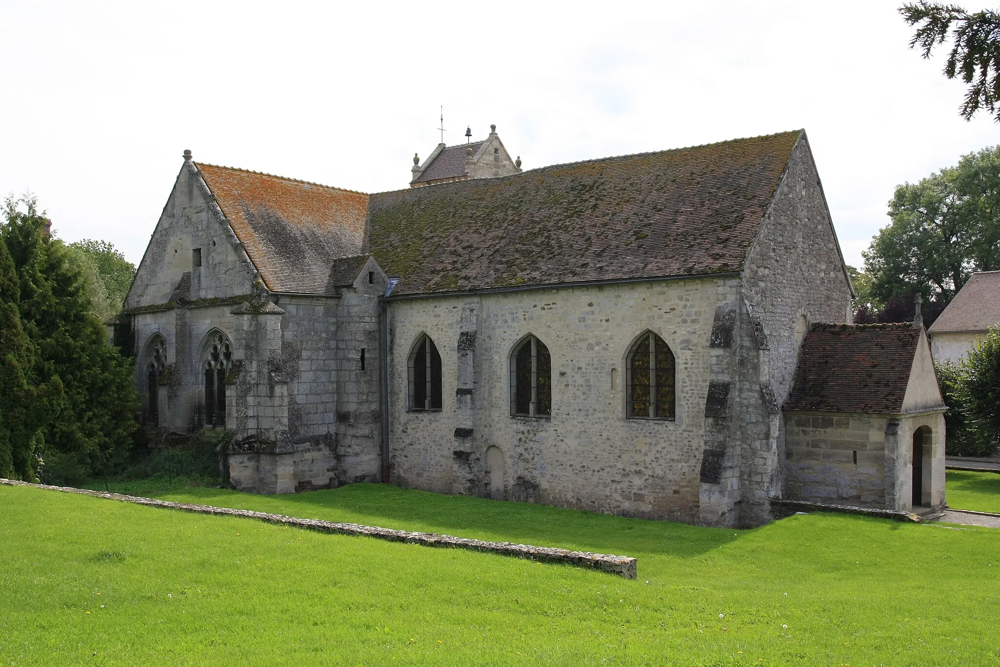 Photo showing: This building is classé au titre des monuments historiques de la France. It is indexed in the base Mérimée, a database of architectural heritage maintained by the French Ministry of Culture, under the reference PA00080240 .