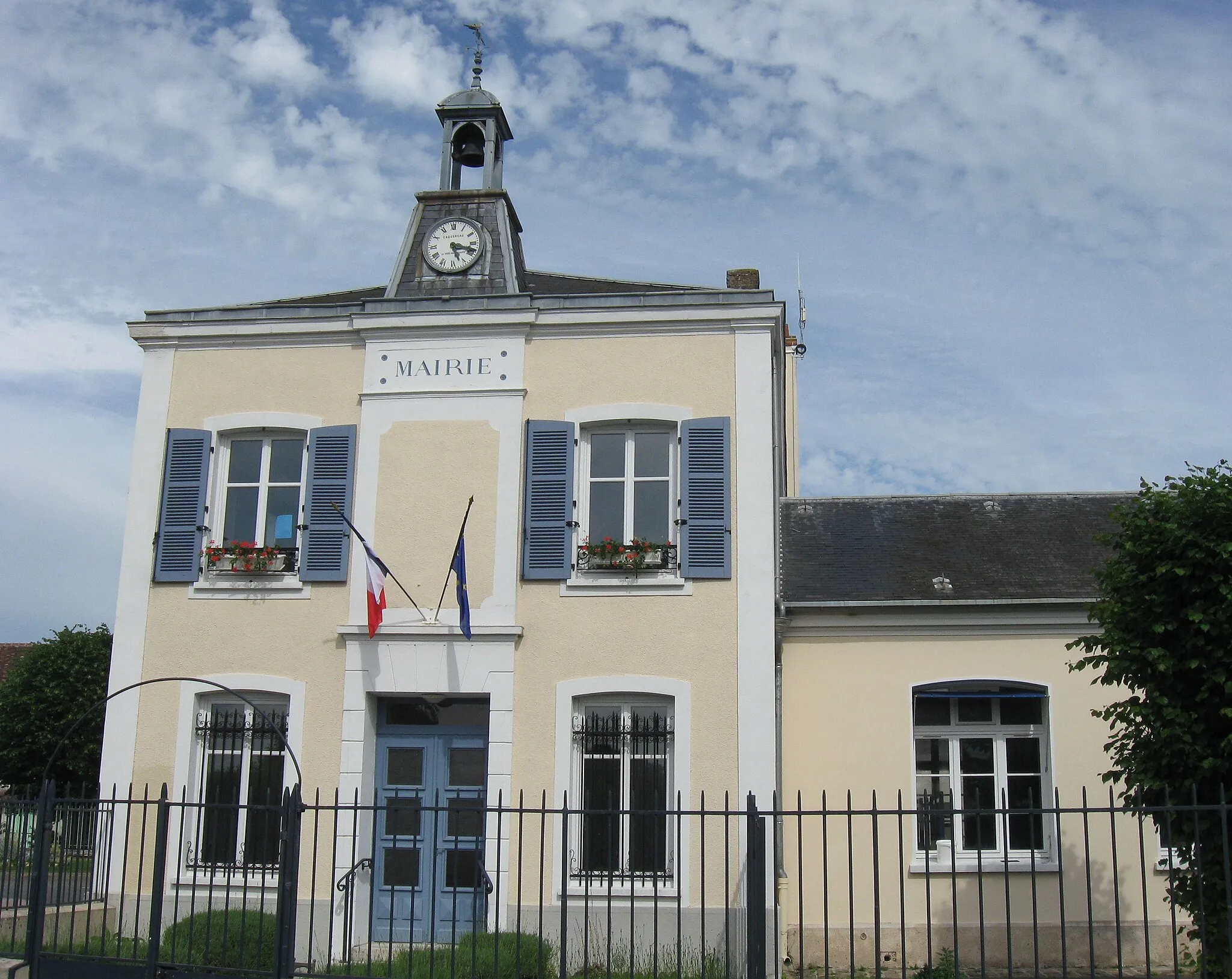 Photo showing: Mairie de Sammeron. (Seine-et-Marne, région Île-de-France).