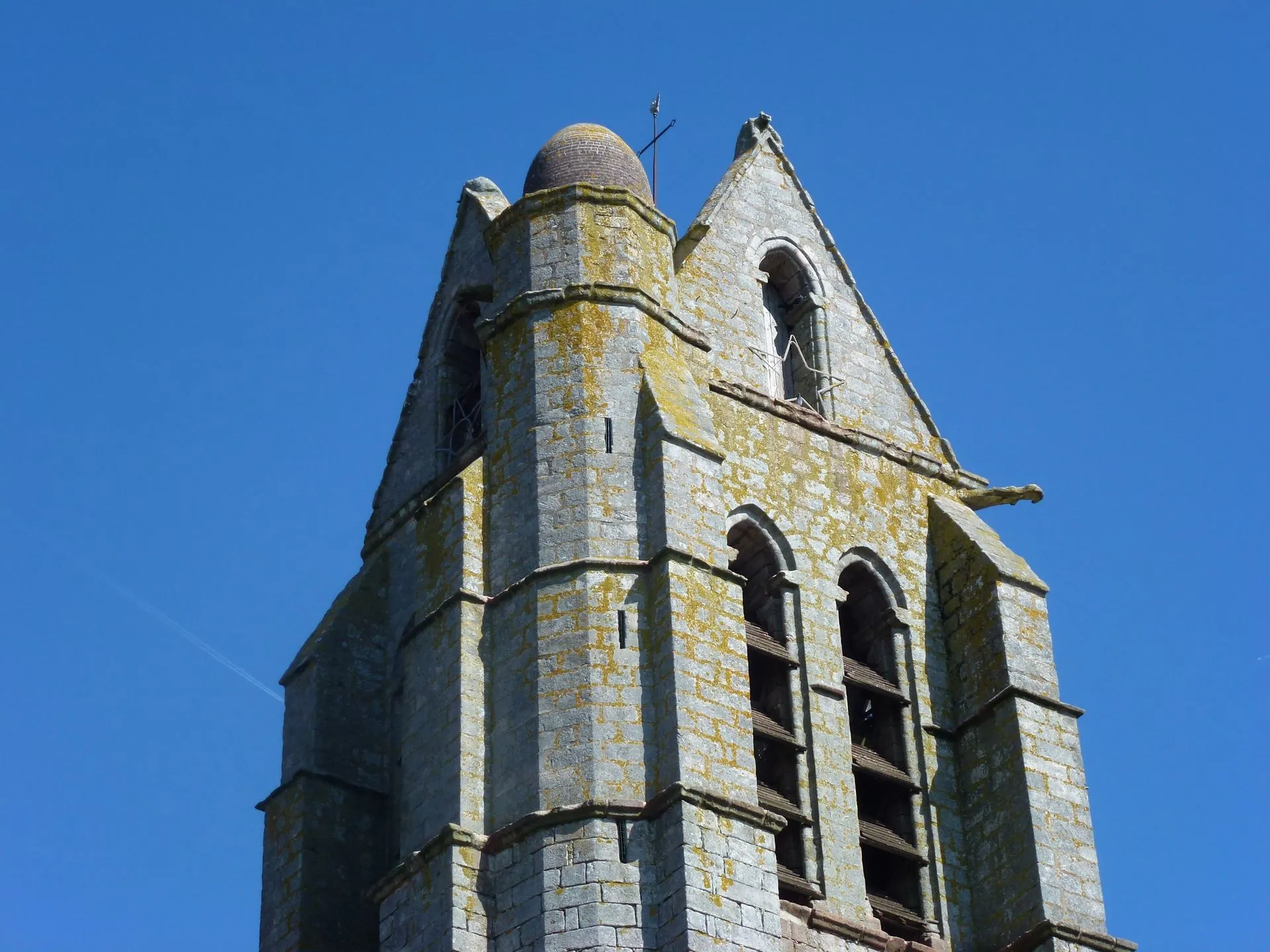 Photo showing: Gros plan sur le clocher de l'église de Presles-en-Brie