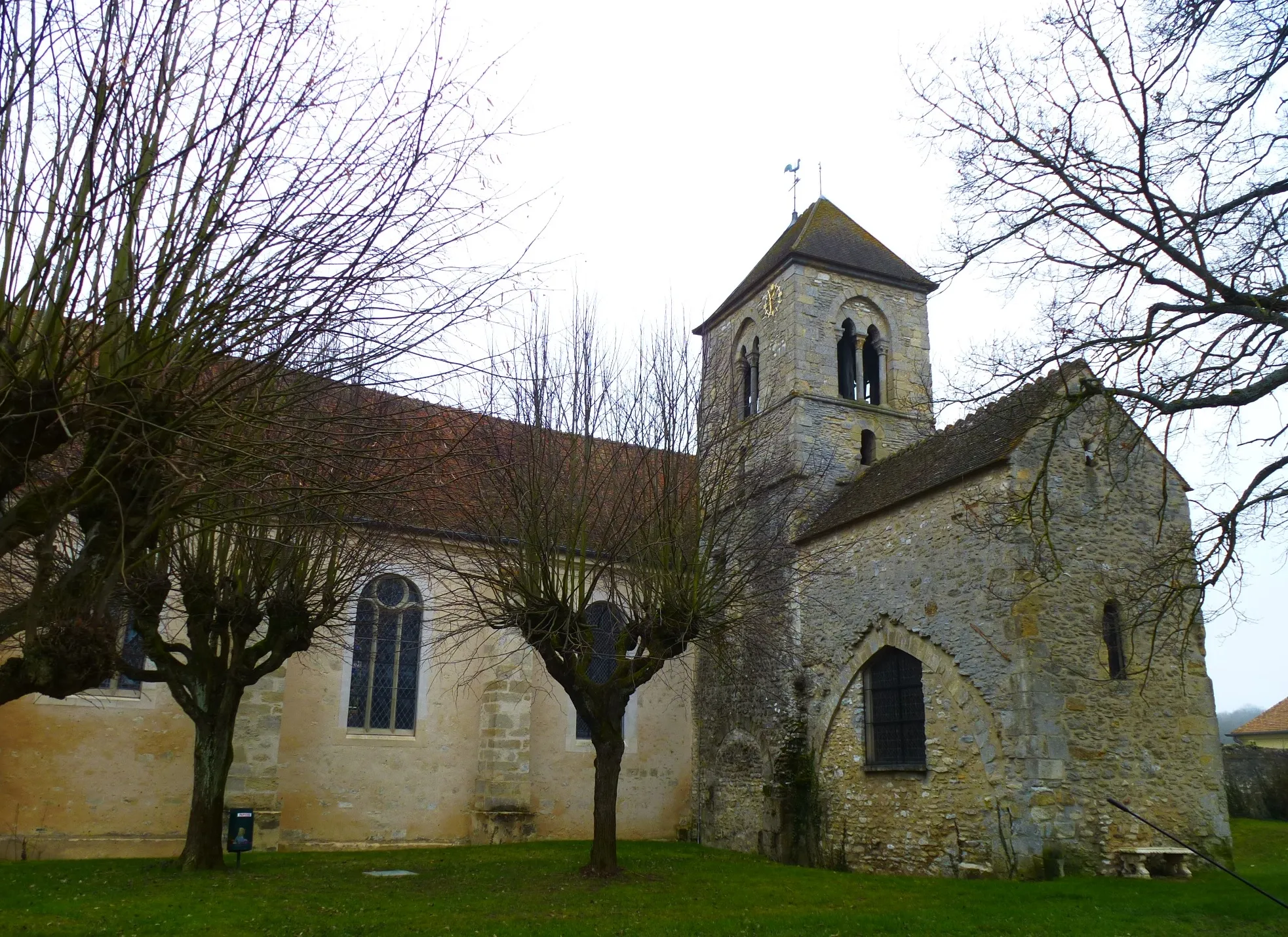 Photo showing: Église Saint-Martin de Follainville-Dennemont. (Yvelines, région Île-de-France).