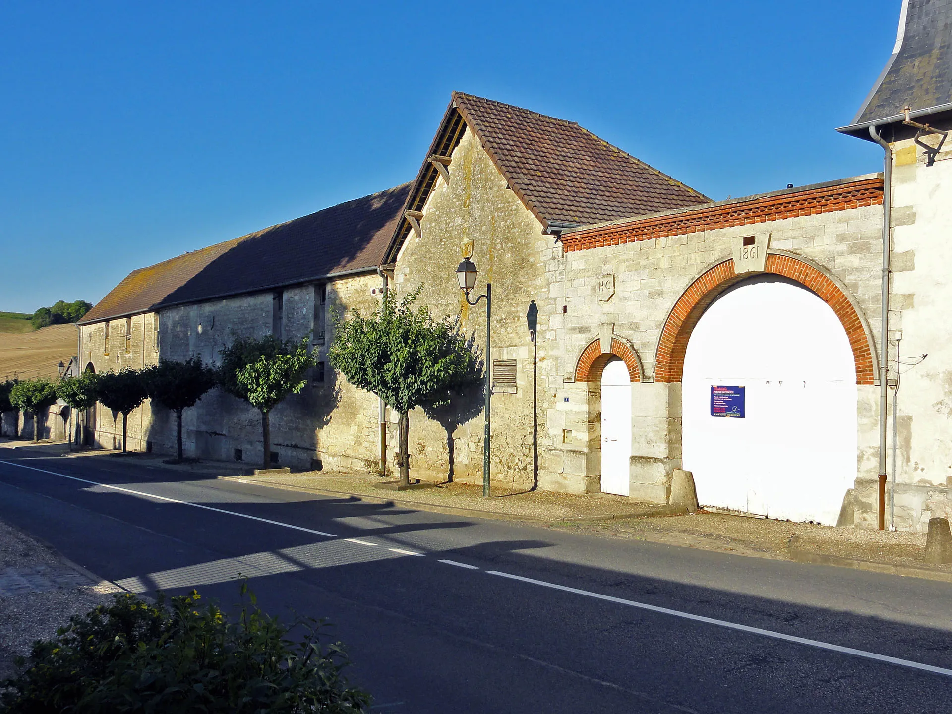 Photo showing: Ferme Second Empire à Charmont, Val-d'Oise, France.