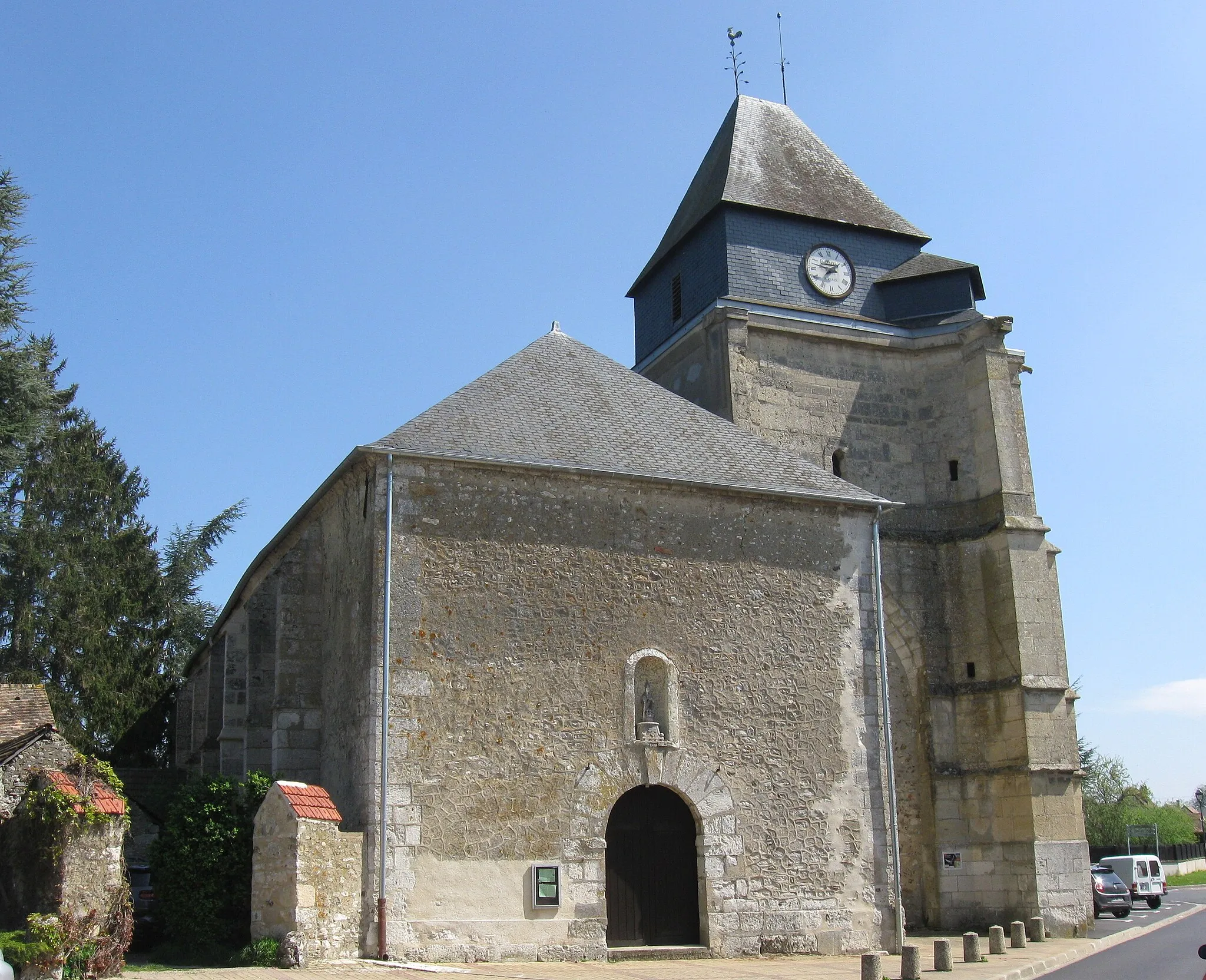 Photo showing: Église Saint-Nicolas de La Villeneuve-en-Chevrie. (Yvelines, Île-de-France).