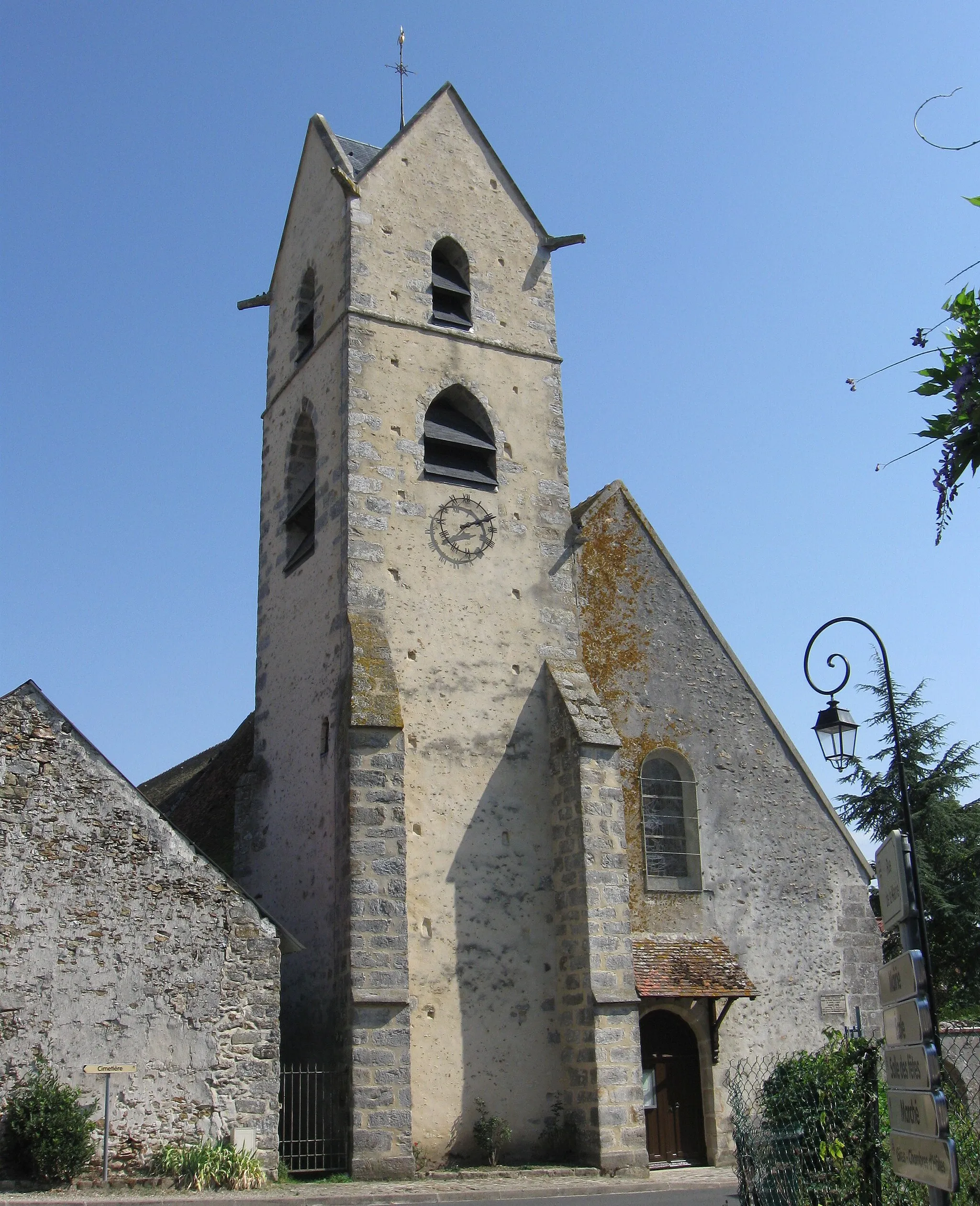 Photo showing: Église Saint-Ouen de Saint-Ouen-en-Brie. (Seine-et-Marne, région Île-de-France).