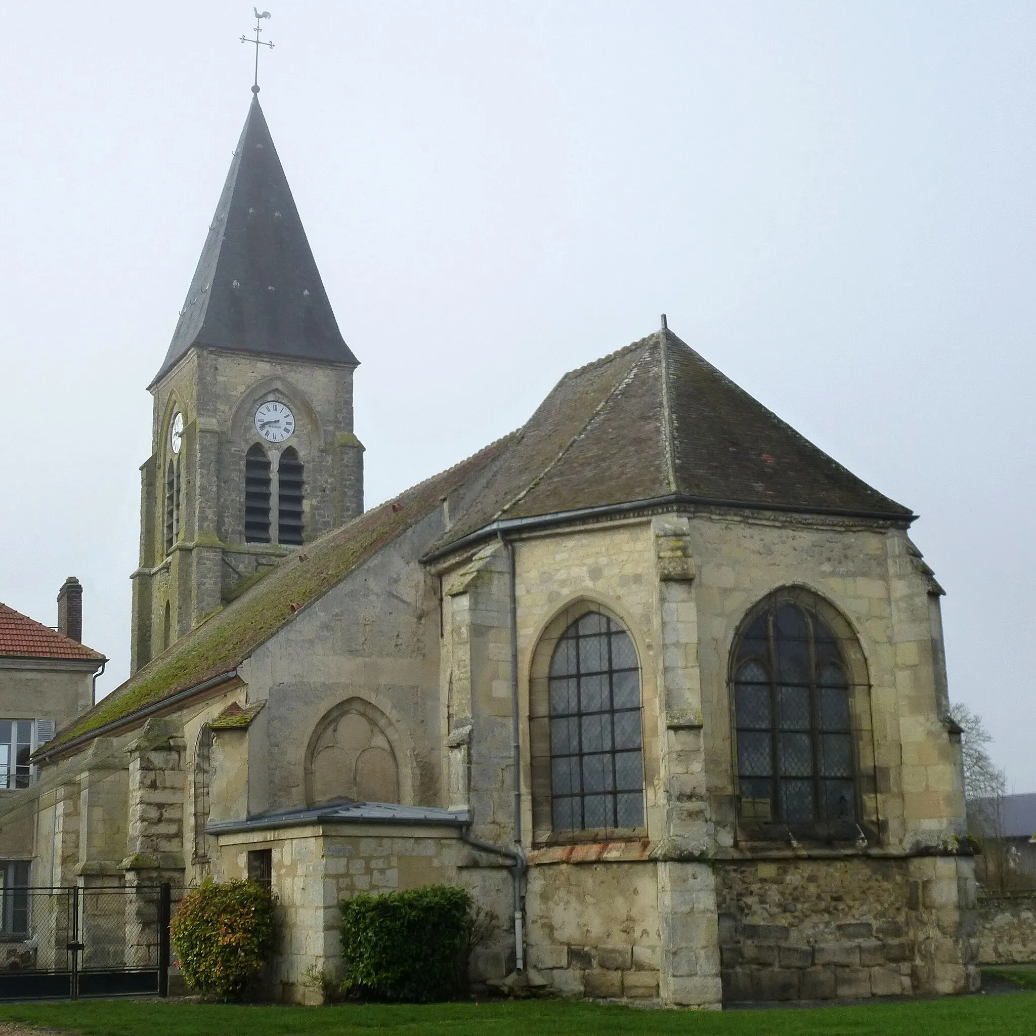 Photo showing: Église Sainte-Geneviève de Barcy (département de la Seine-et-Marne, région Île-de-France).