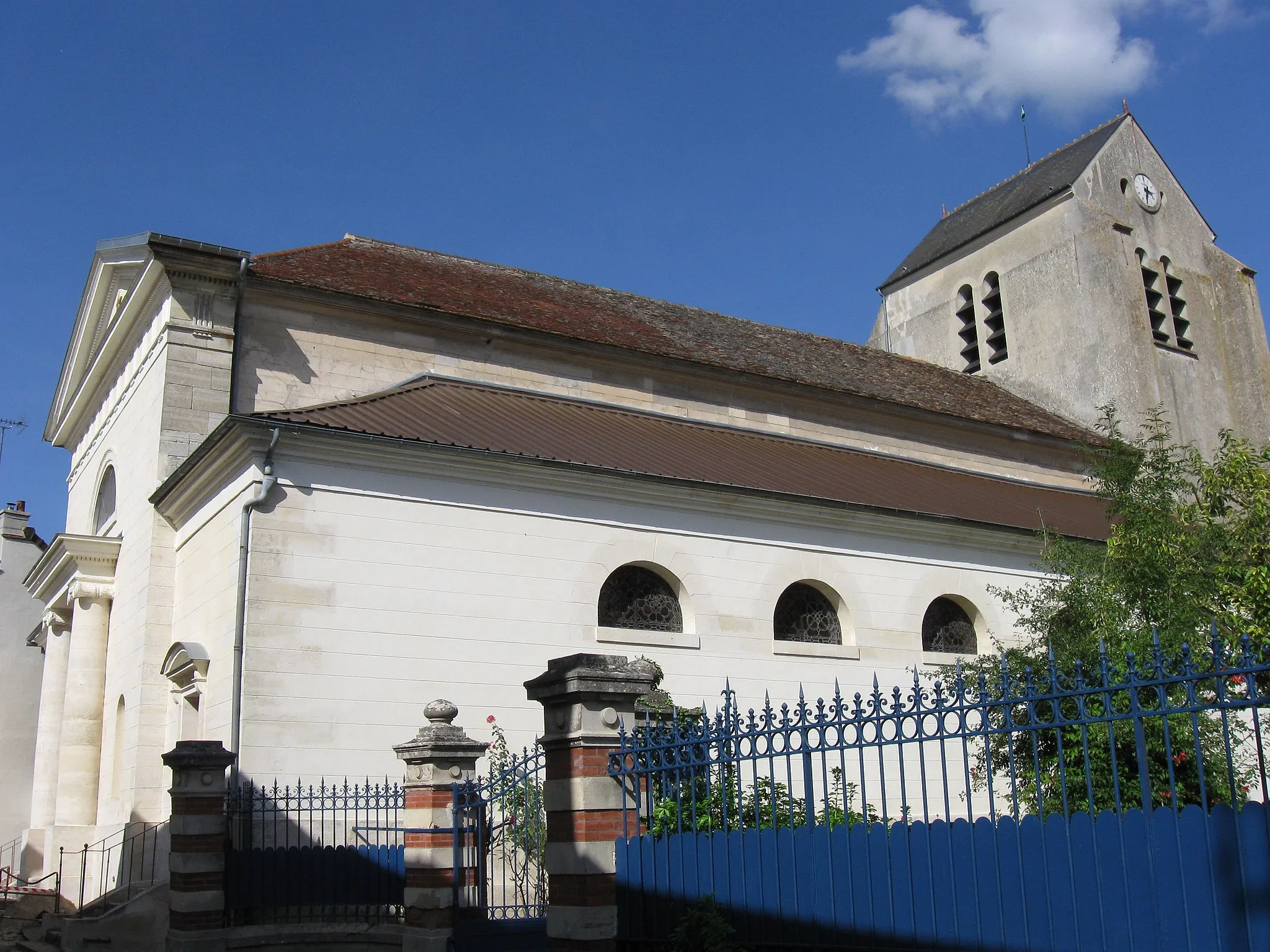 Photo showing: Église Sainte-Geneviève de Trilbardou. (Seine-et-Marne, région Île-de-France).