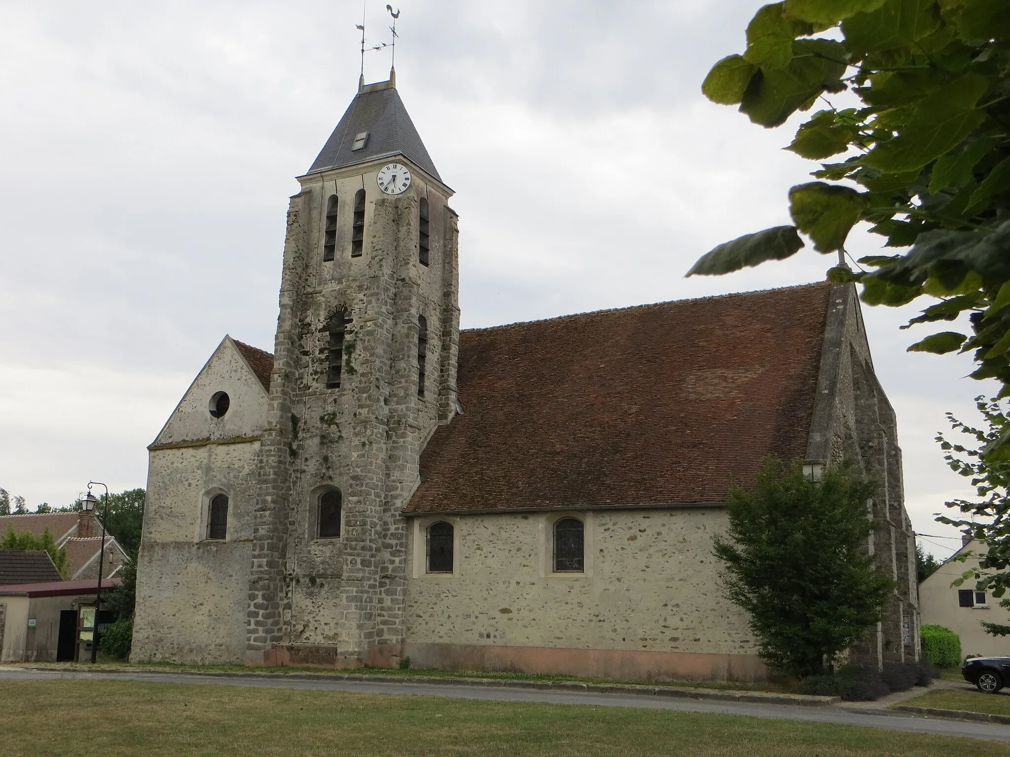 Photo showing: Vue générale de l'église