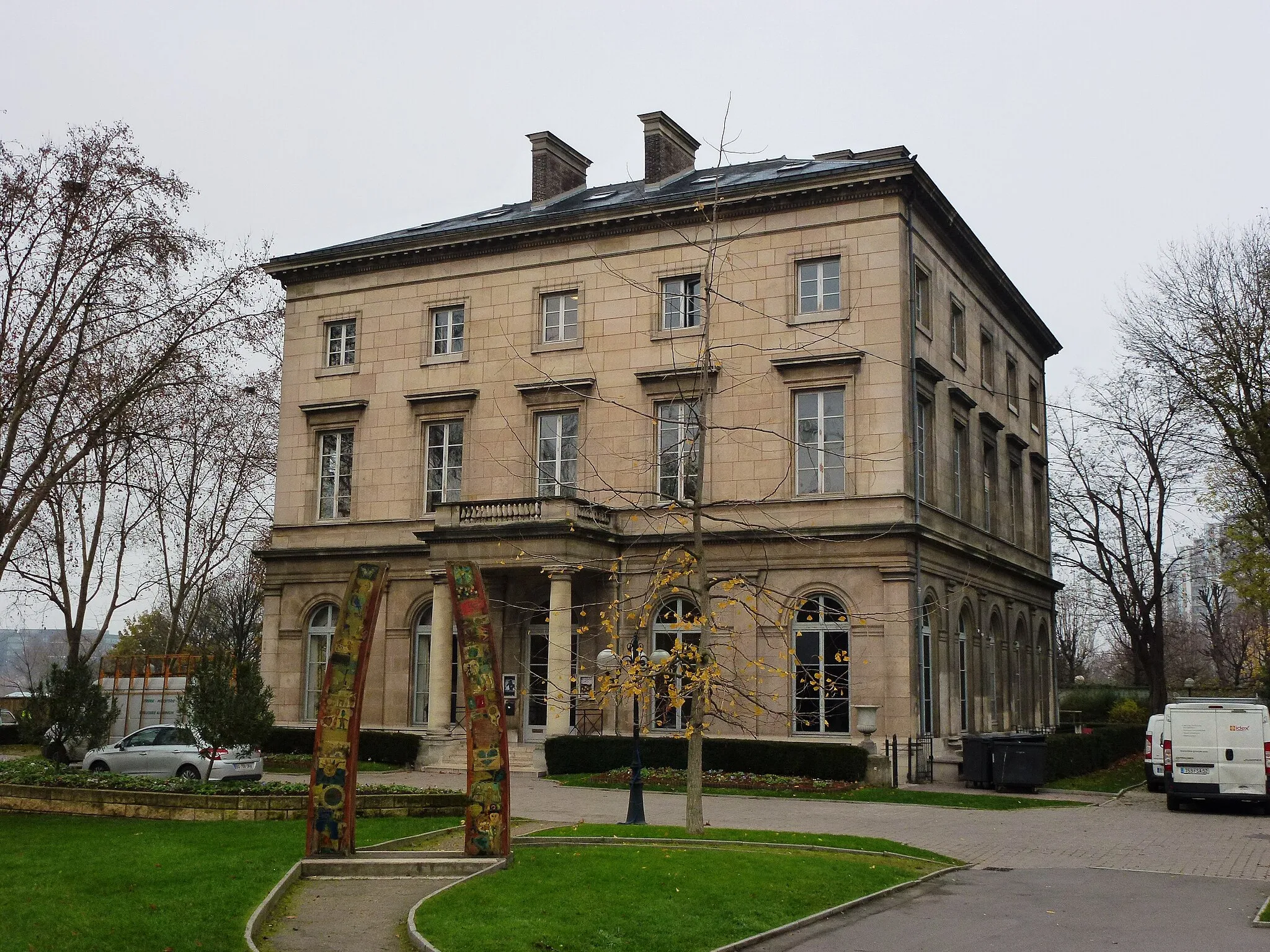 Photo showing: Château de Saint-Ouen