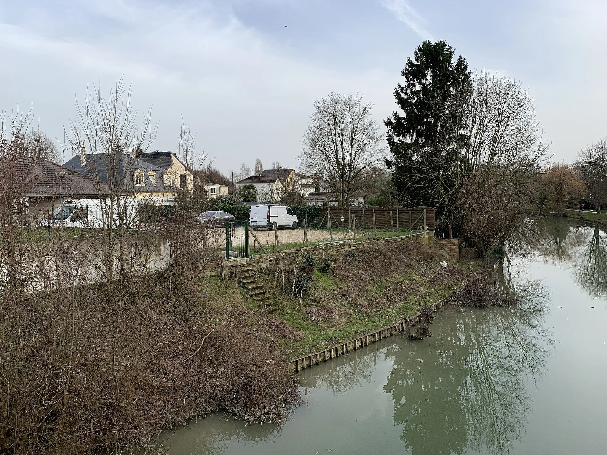 Photo showing: Île de Brise-Pain, Créteil.