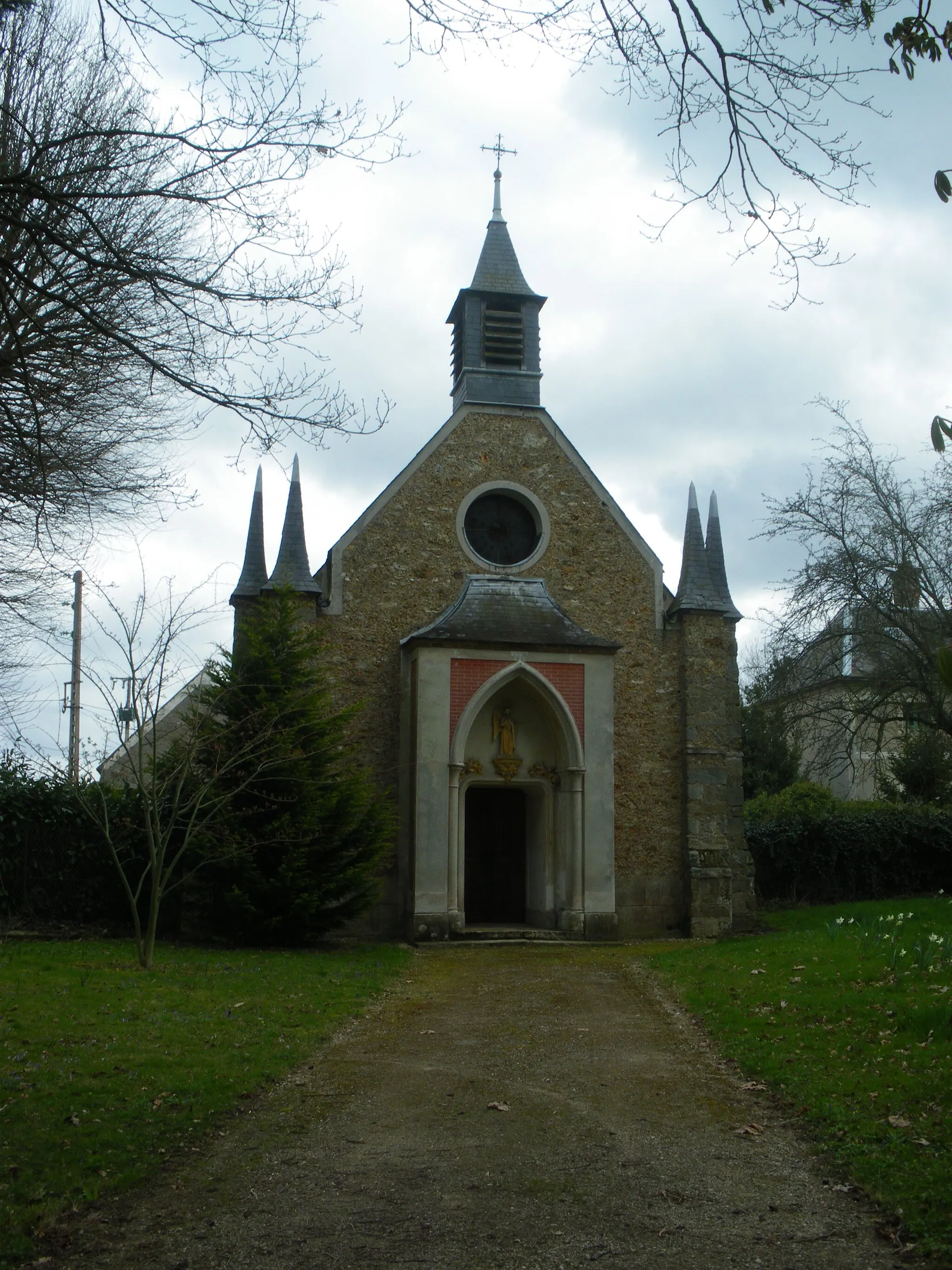 Photo showing: Eglise du Chateau de Saint Jean de Beauregard, Essonne, France