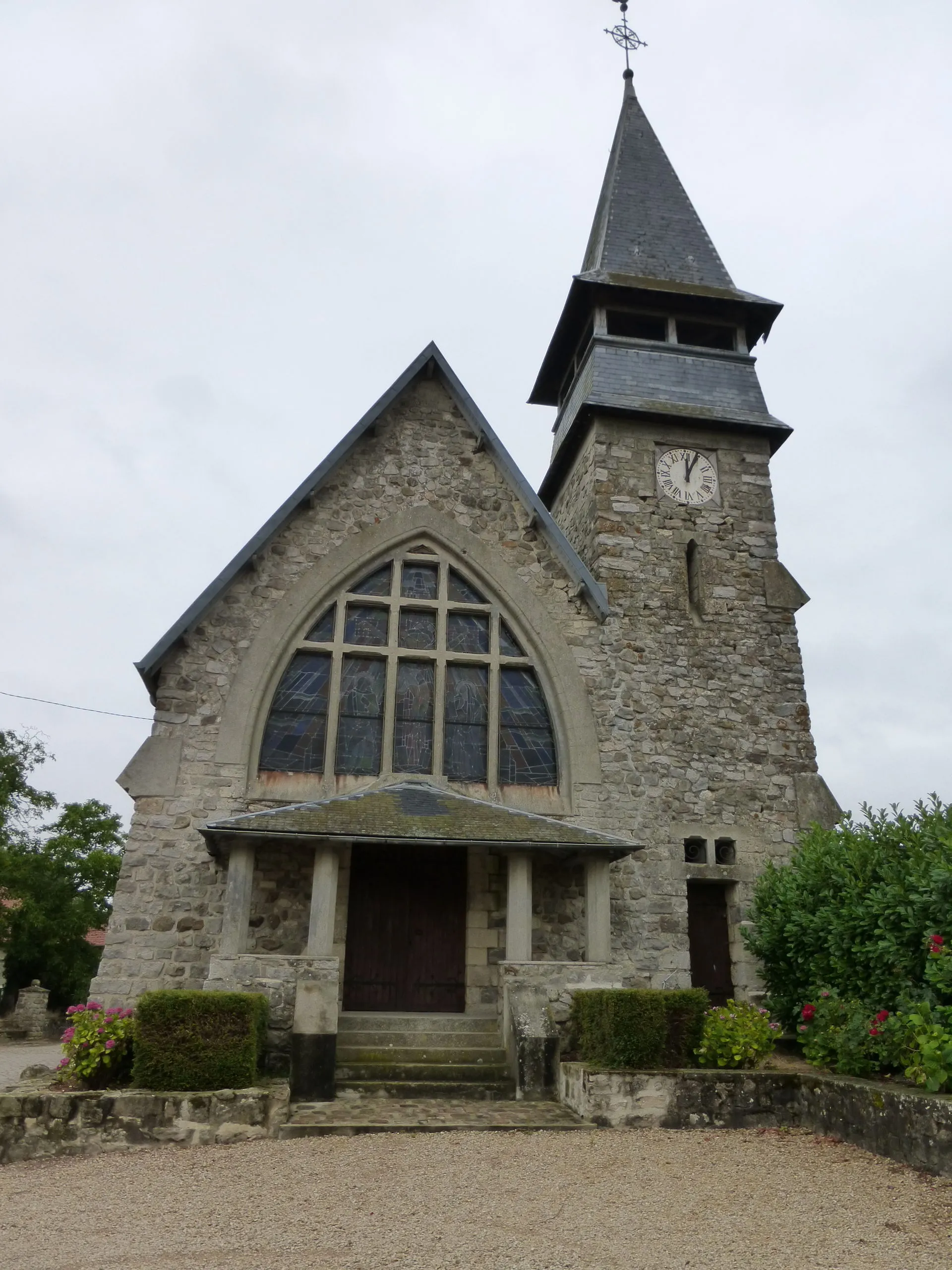 Photo showing: Eglise de Passy en Valois - Architecte : Henry Faucheur