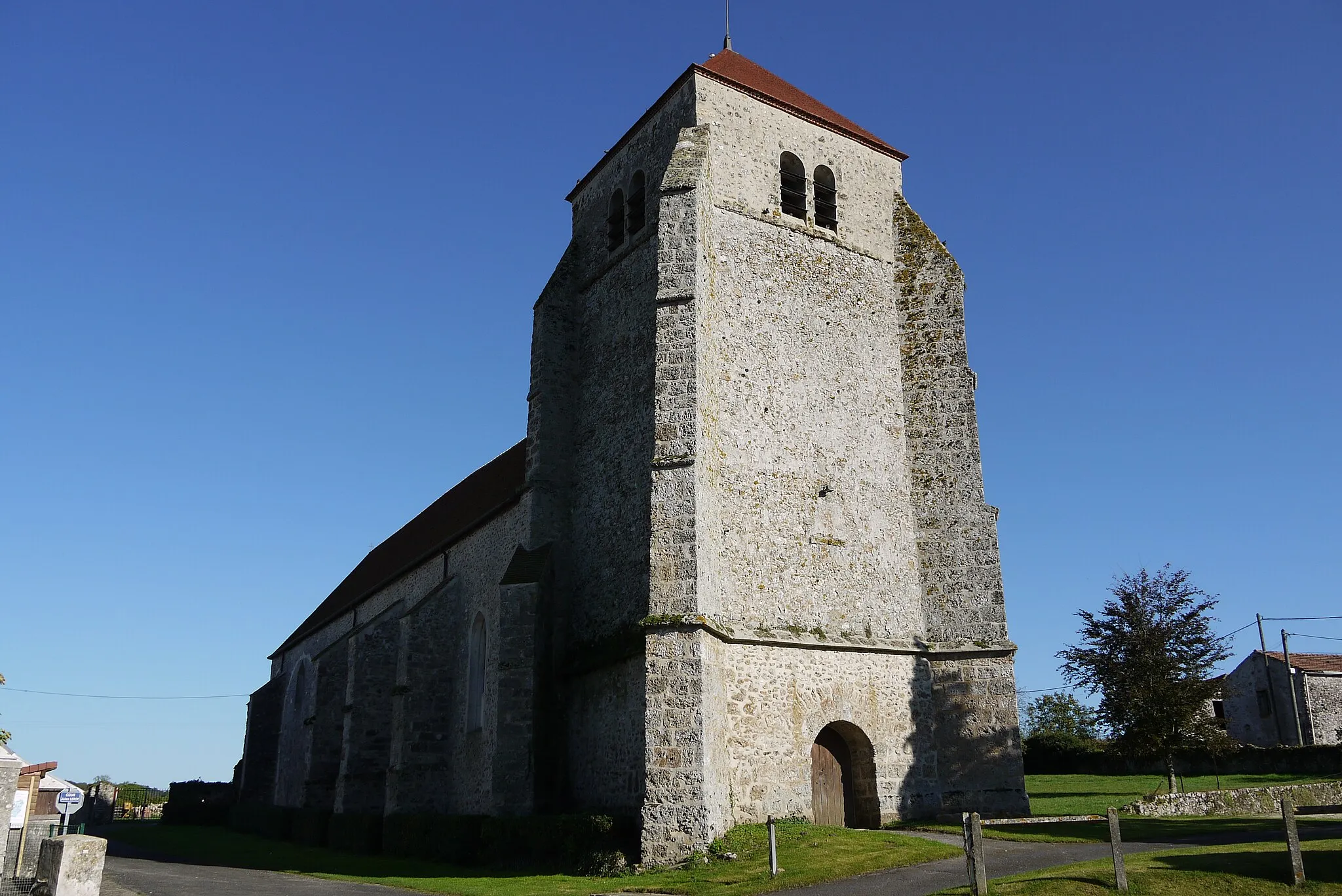 Photo showing: Église Saint-Jean-Baptiste de Vendières