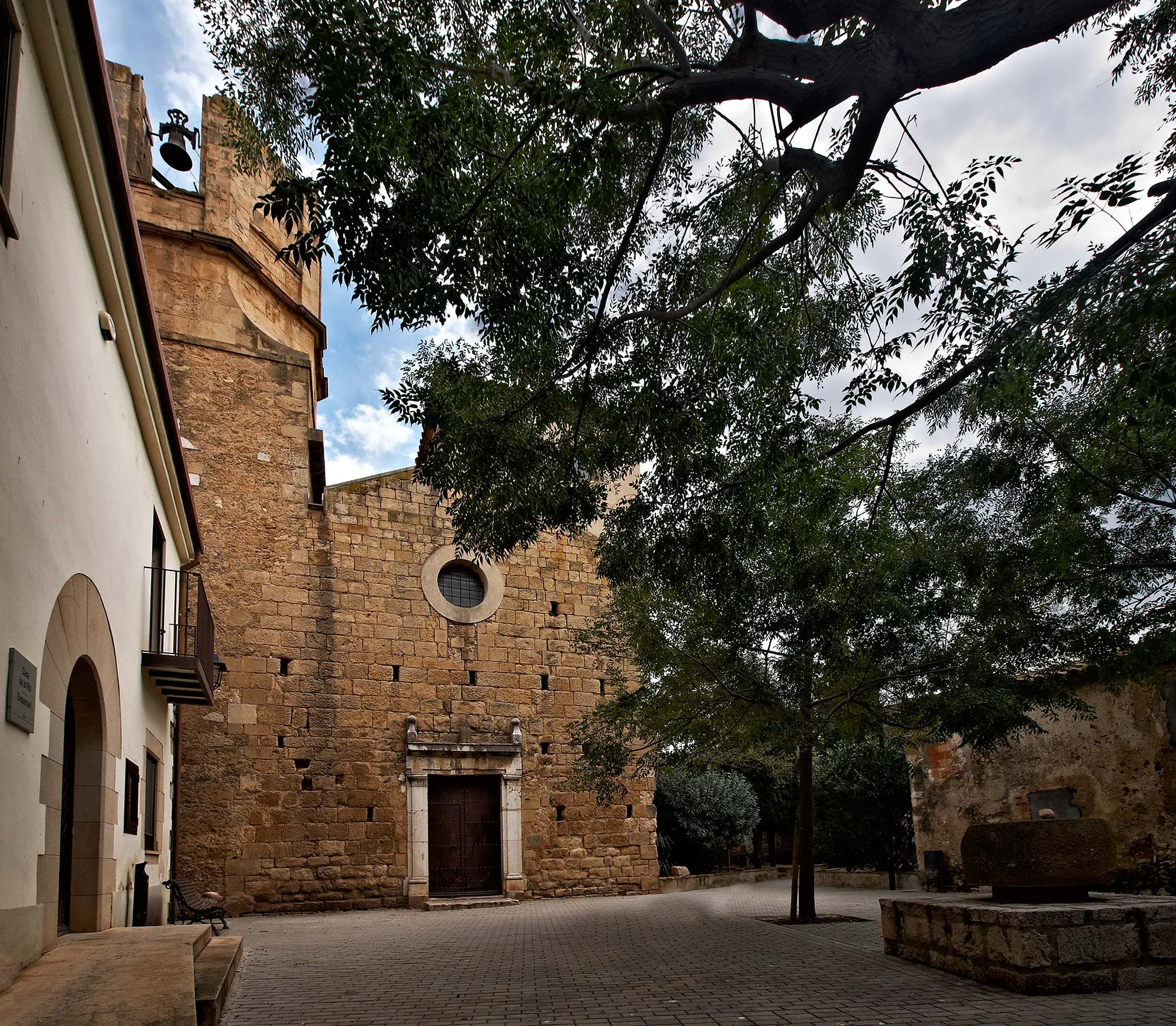 Photo showing: Sant Julià & Santa Basilisa church of Ordis, Catalonia, Spain