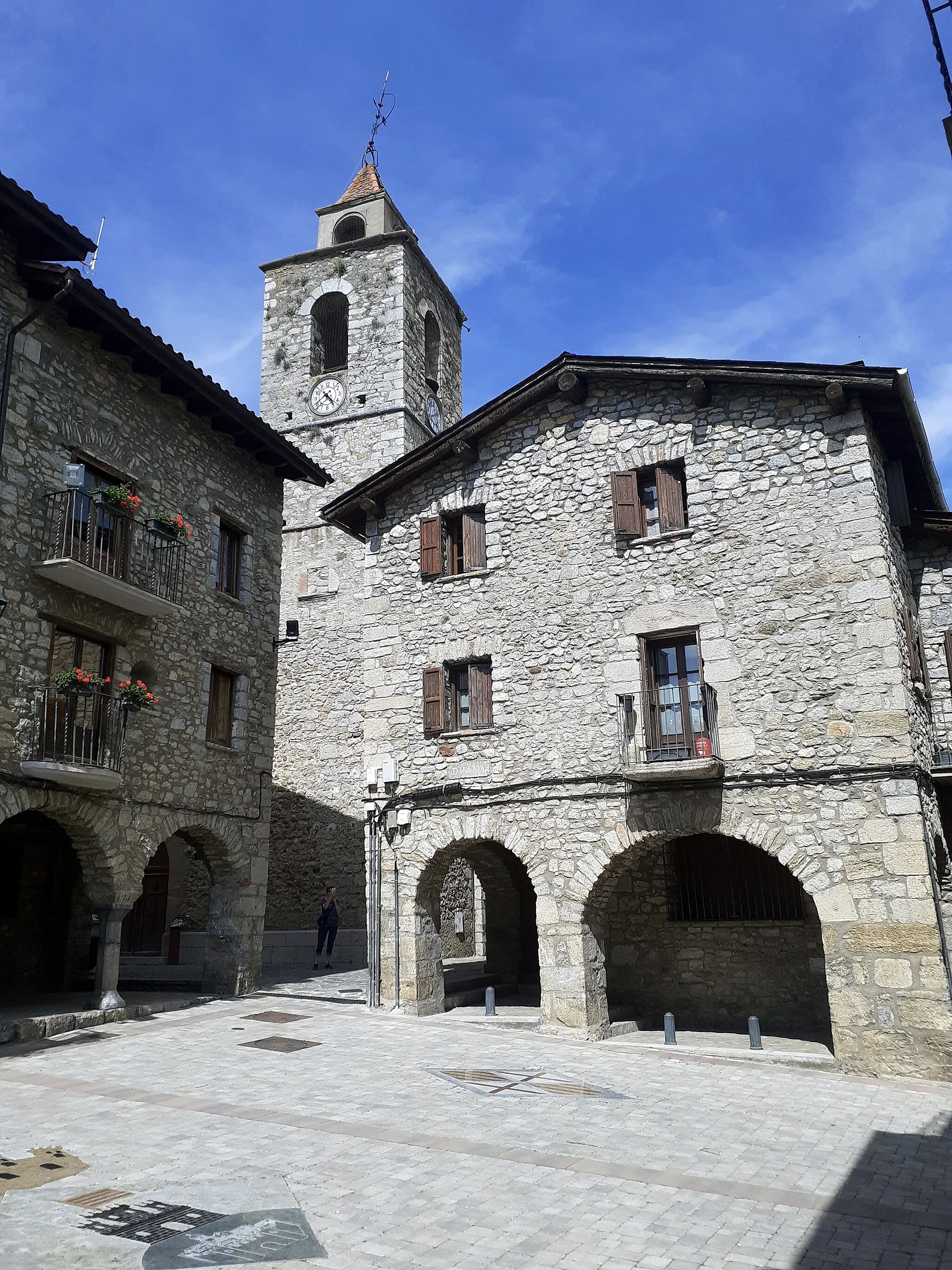 Photo showing: Plaça Major (Bellver de Cerdanya)