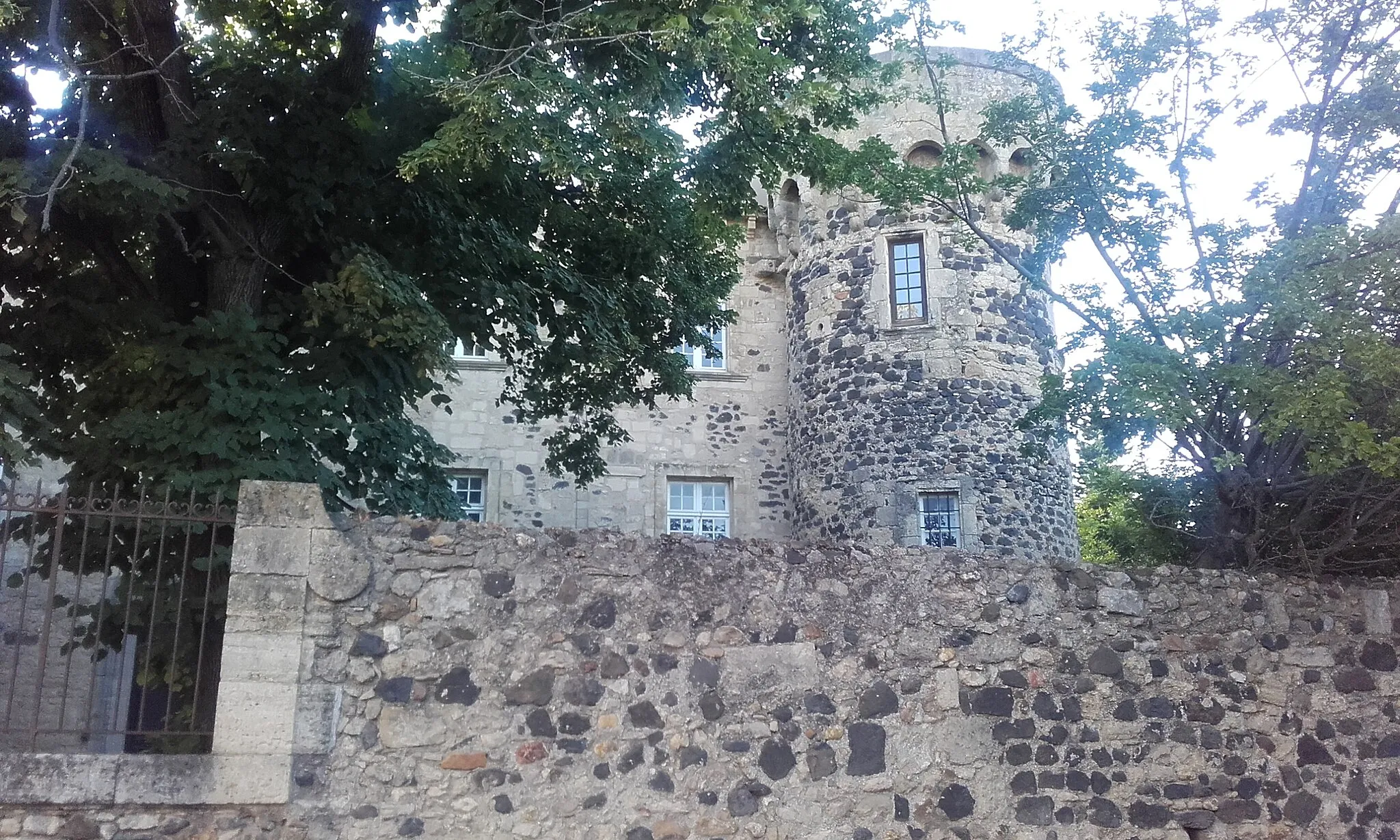 Photo showing: Cazouls-d'Hérault Templars's castle
