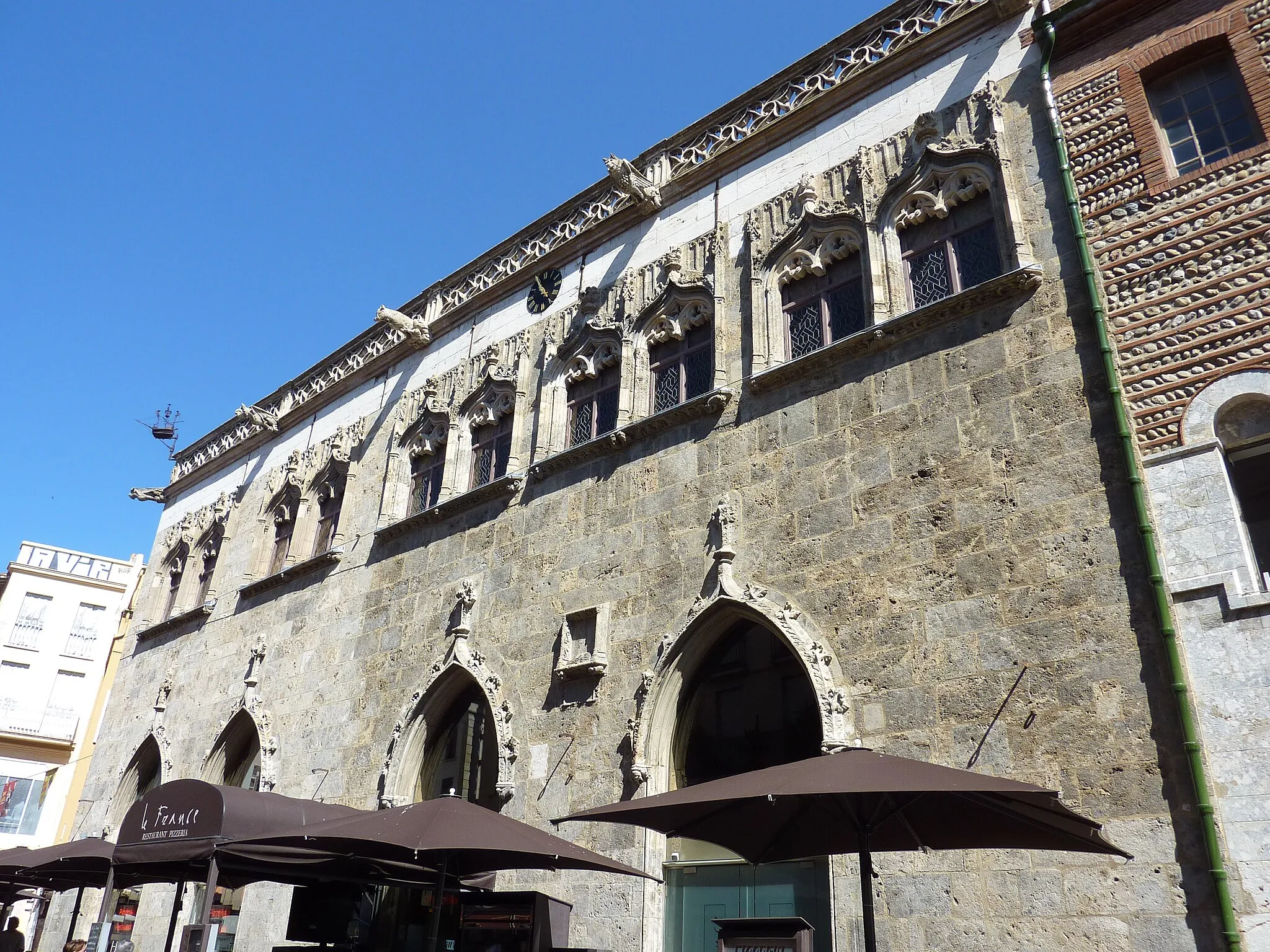 Photo showing: Perpignan Bâtiment de la loge de mer