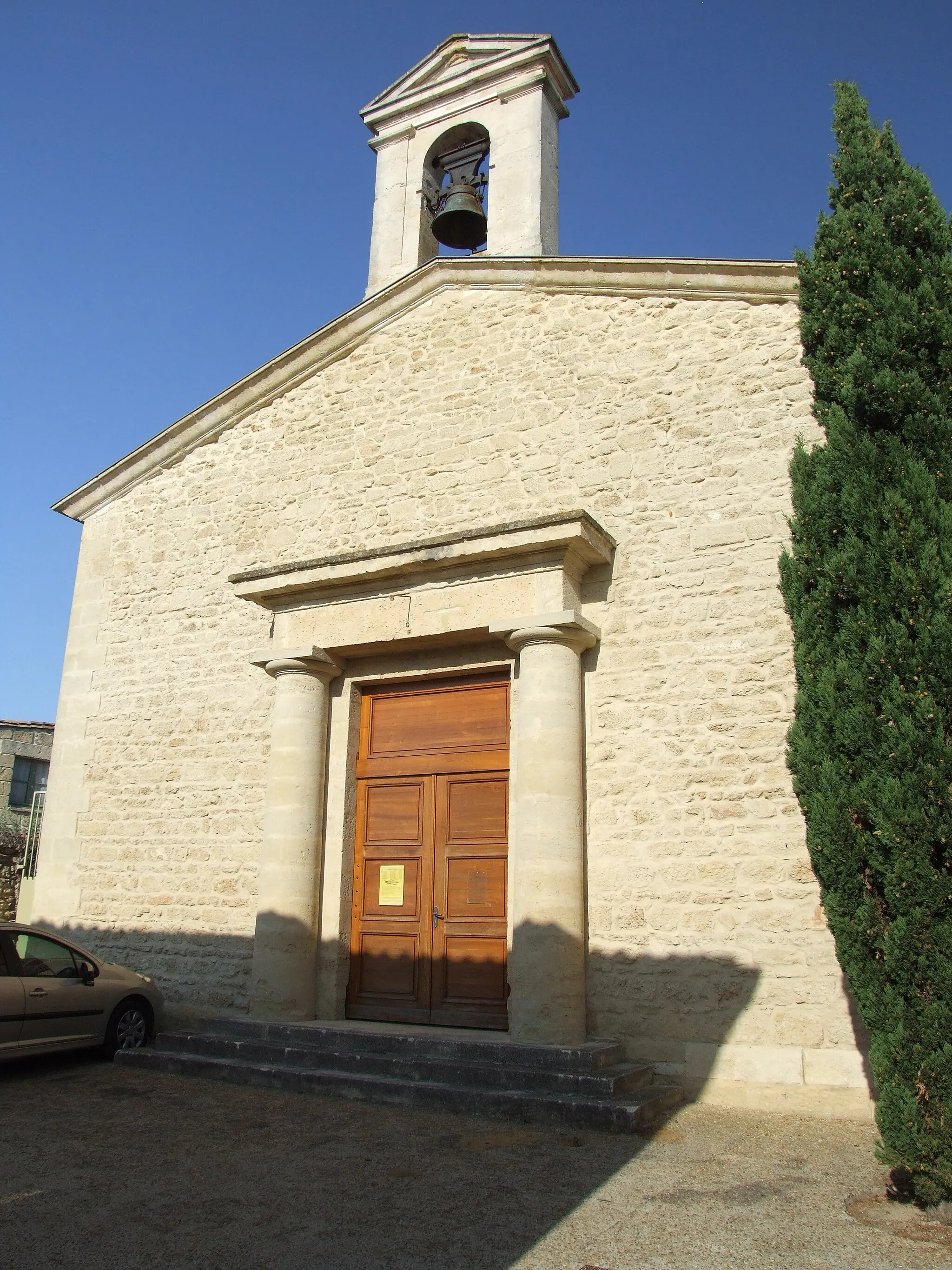 Photo showing: Mus is a commune in Gard bordering on Vergèze.
Temple Protestante in F30185 Mus INSEE 30121.