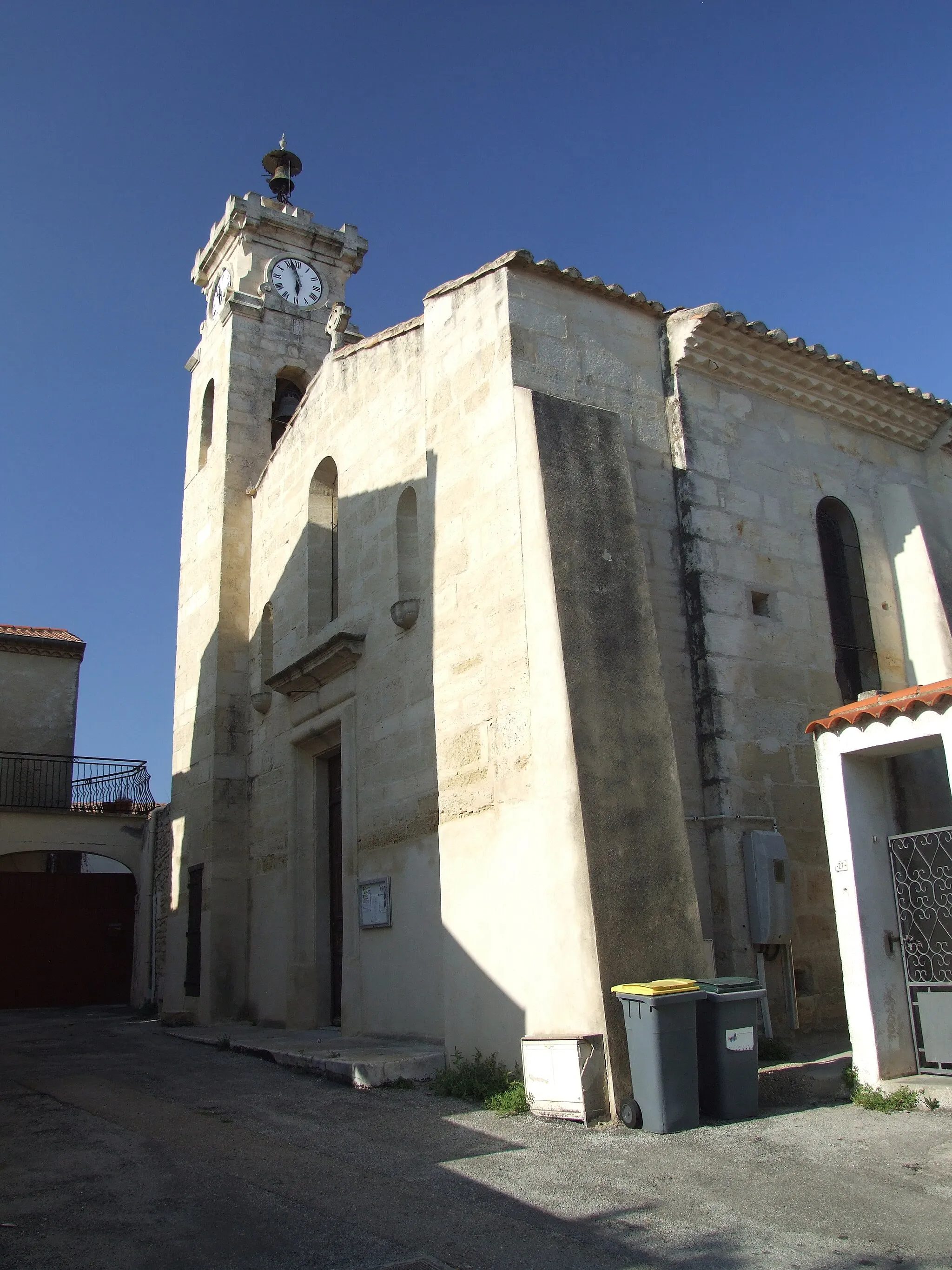 Photo showing: Mus is a commune in Gard bordering on Vergèze.

Église Catholique in  F30185 Mus INSEE 30121.