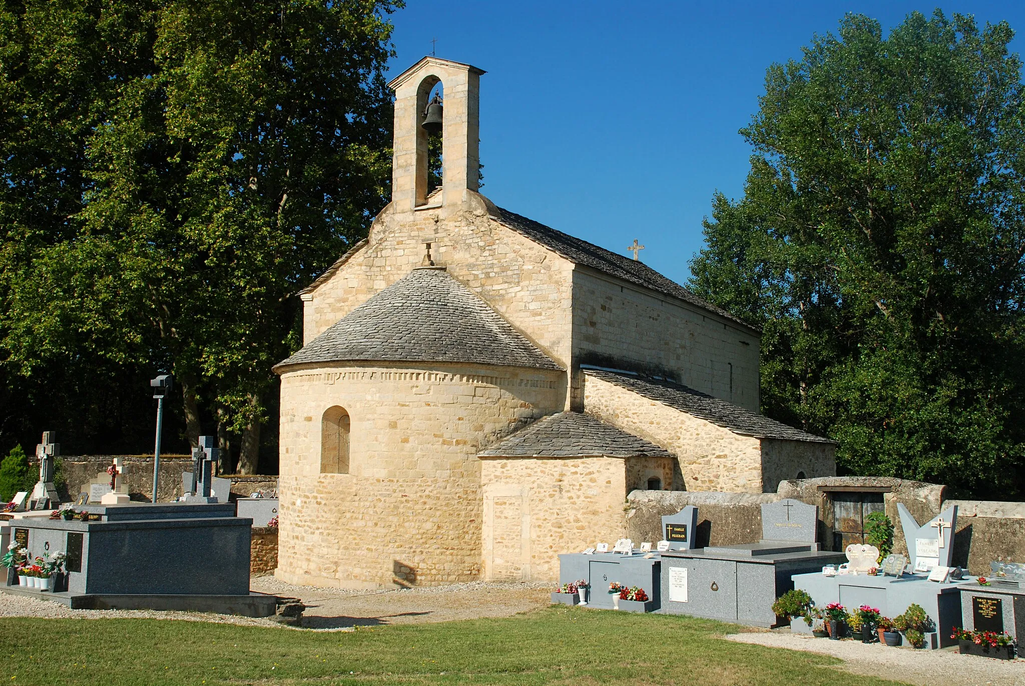 Photo showing: France - Gard - Sabran - Combe - Chapelle Saint-Julien-de-Pistrin