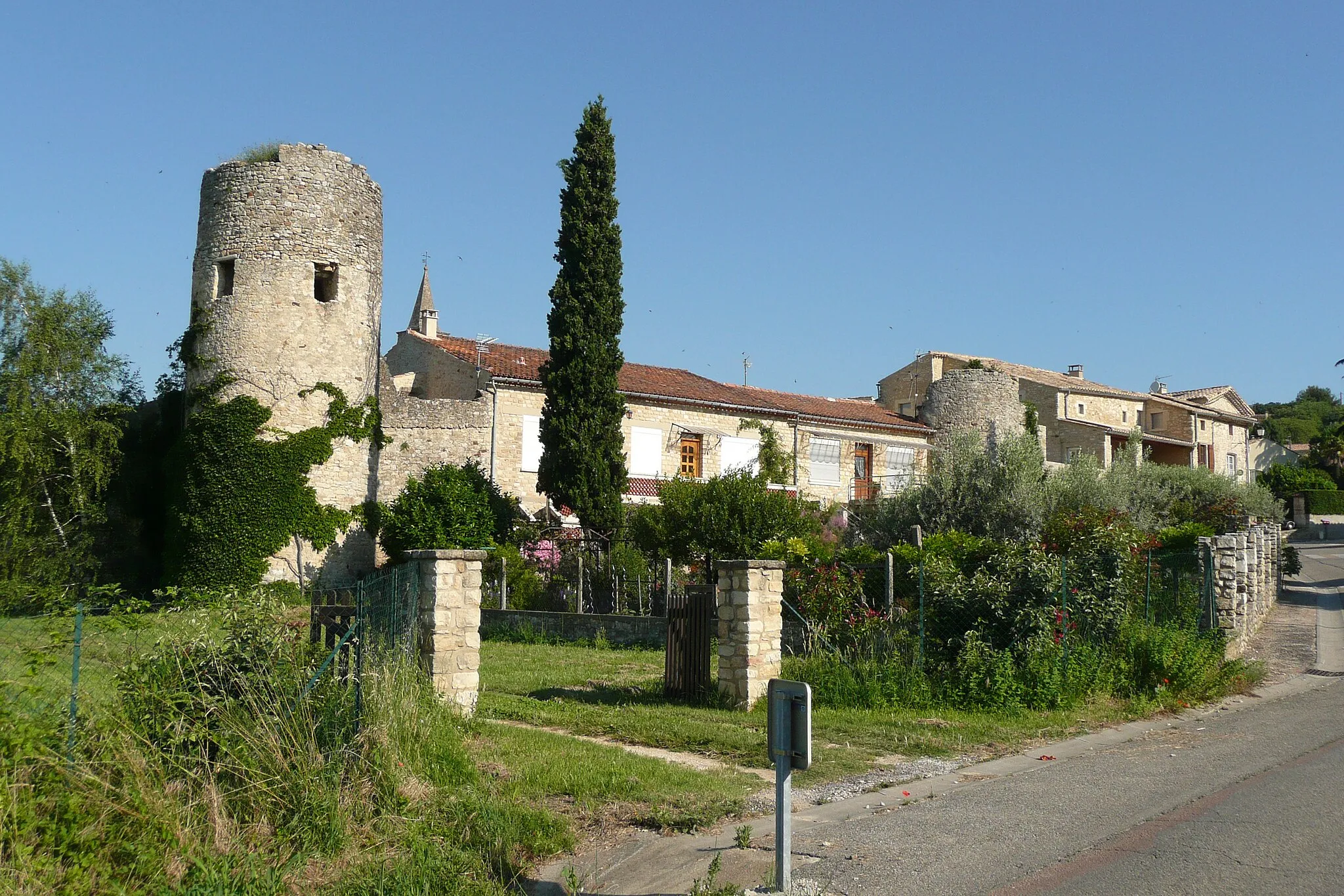 Photo showing: Saint-Michel-d'Euzet.