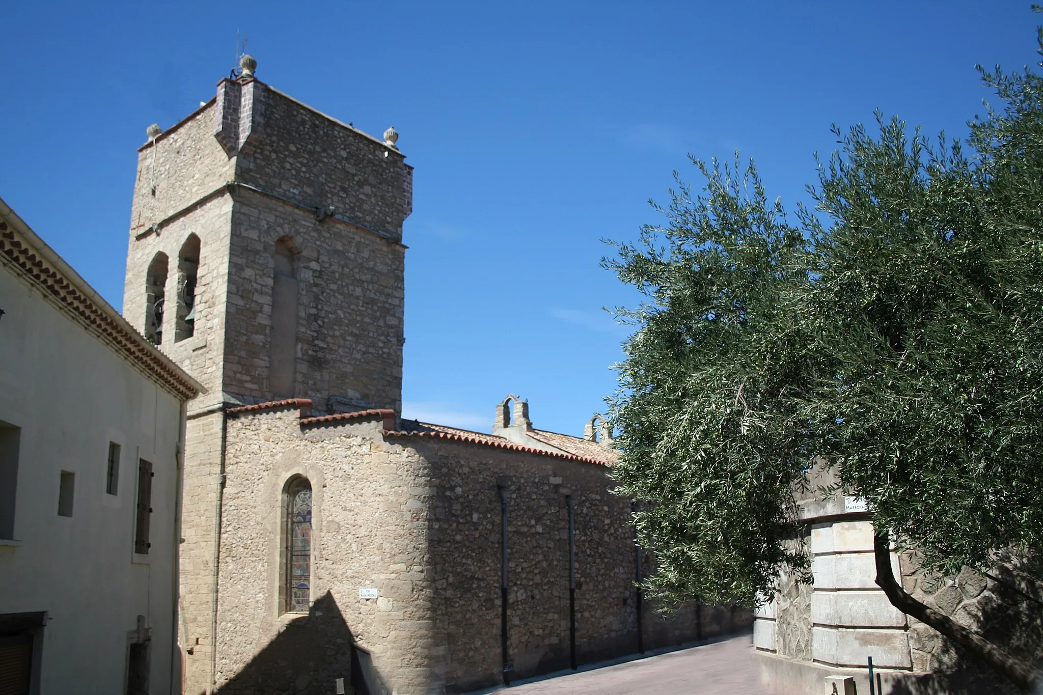 Photo showing: Abeilhan (Hérault) - église paroissiale Notre-Dame de Pitié.