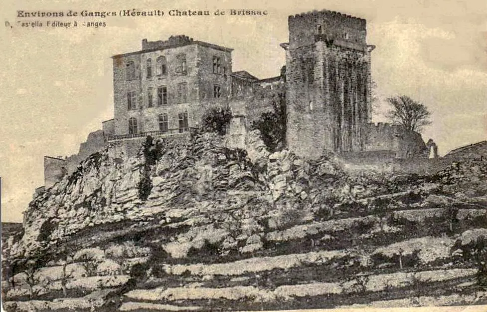 Photo showing: Brissac (Hérault) - château de Brissac  (XIe siècle)