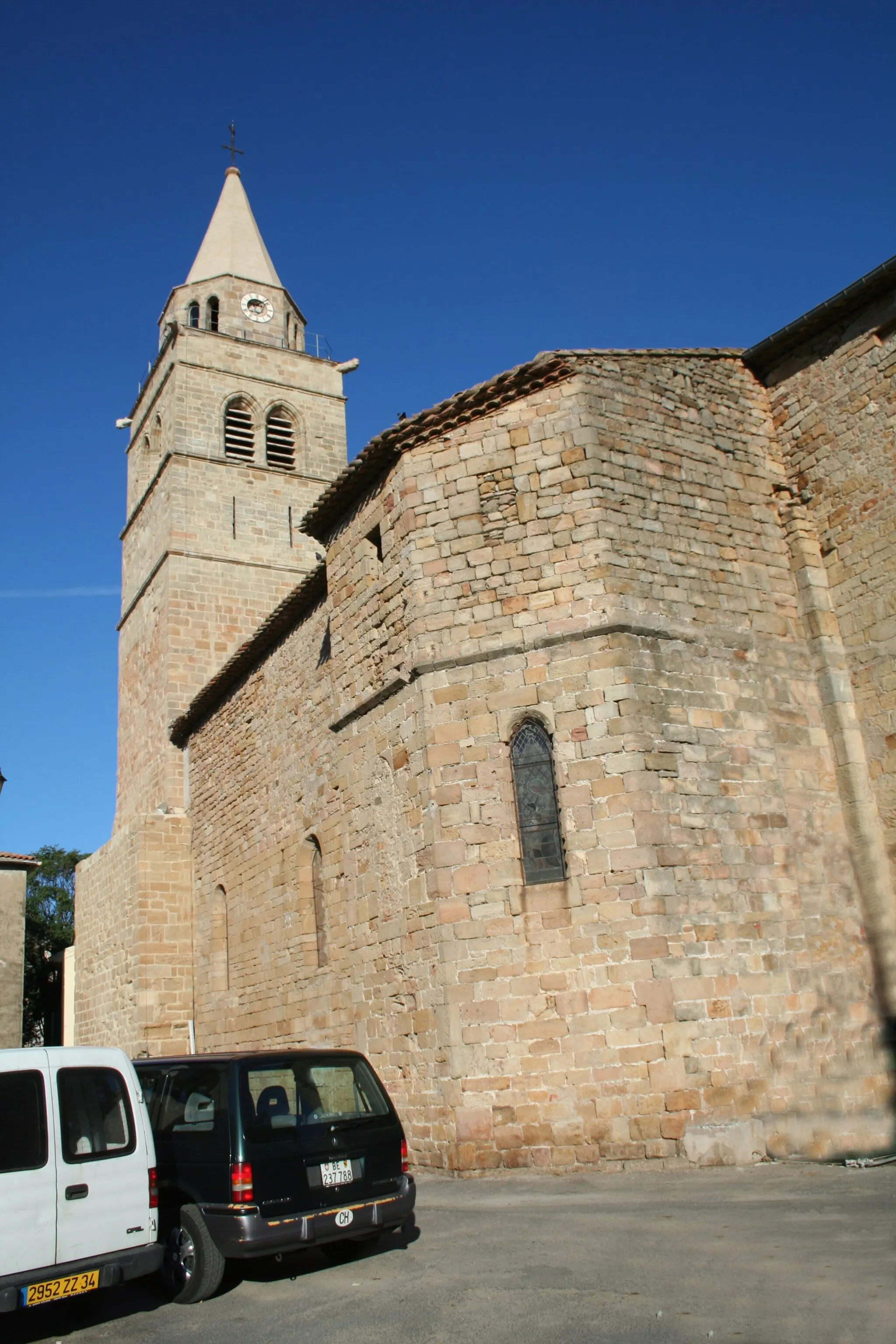 Photo showing: Gabian (Hérault) - Église Saint-Julien et Sainte-Balisisse.