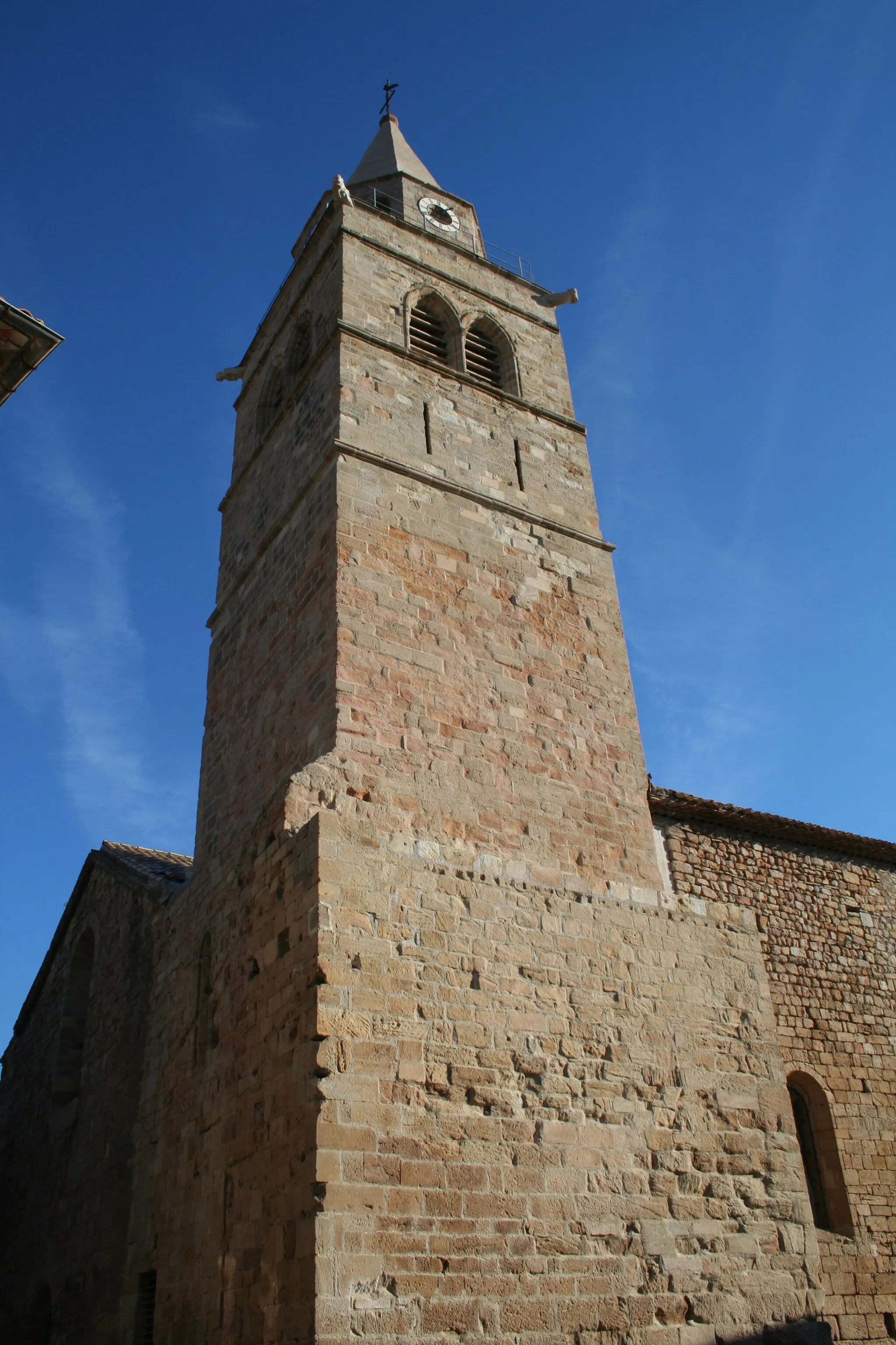 Photo showing: Gabian (Hérault) -  Clocher de l'église Saint-Julien-et-Sainte-Balisisse.
