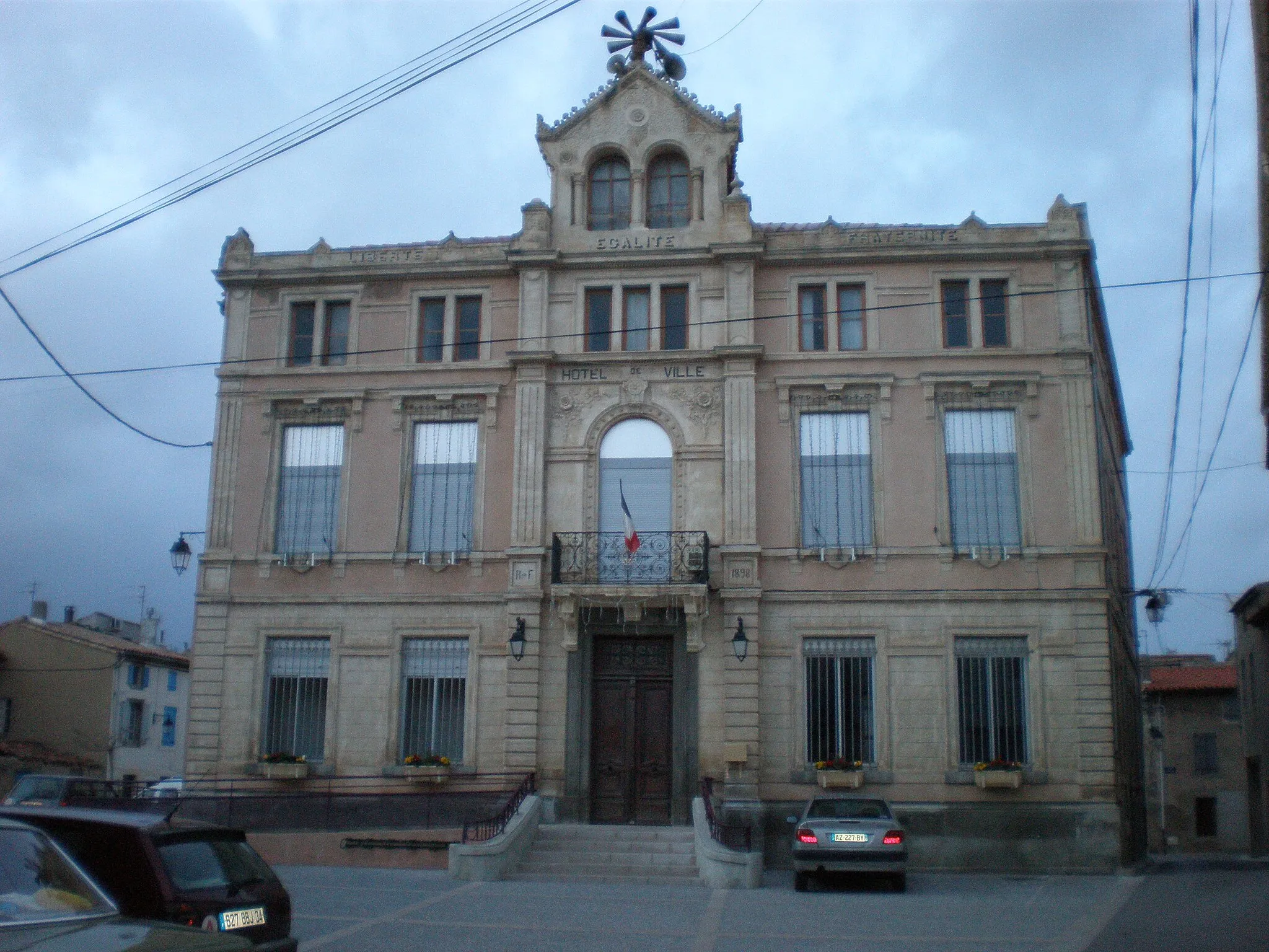 Photo showing: Mairie de la commune d'Olonzac (Hérault, France)