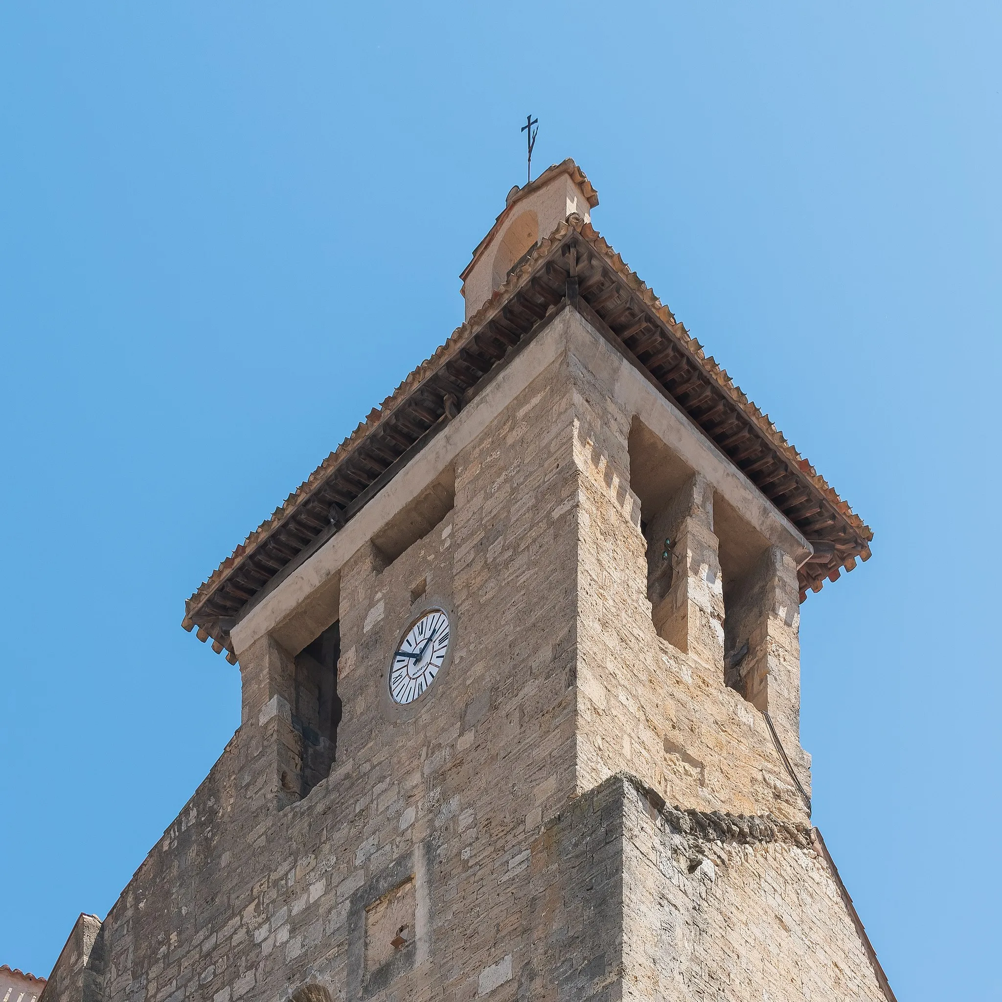 Photo showing: Bell tower of the Assumption of Our Lady church in Puissalicon, Hérault, France