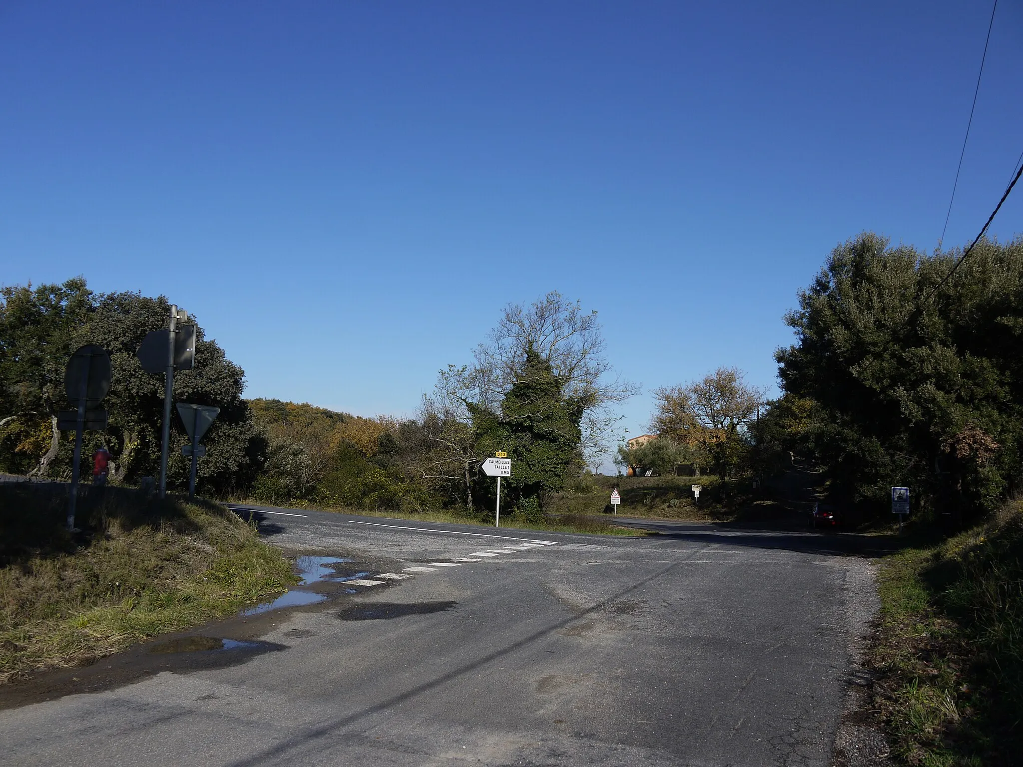 Photo showing: Vue sur le Col de Llauro depuis le sud-ouest sur la route D615.