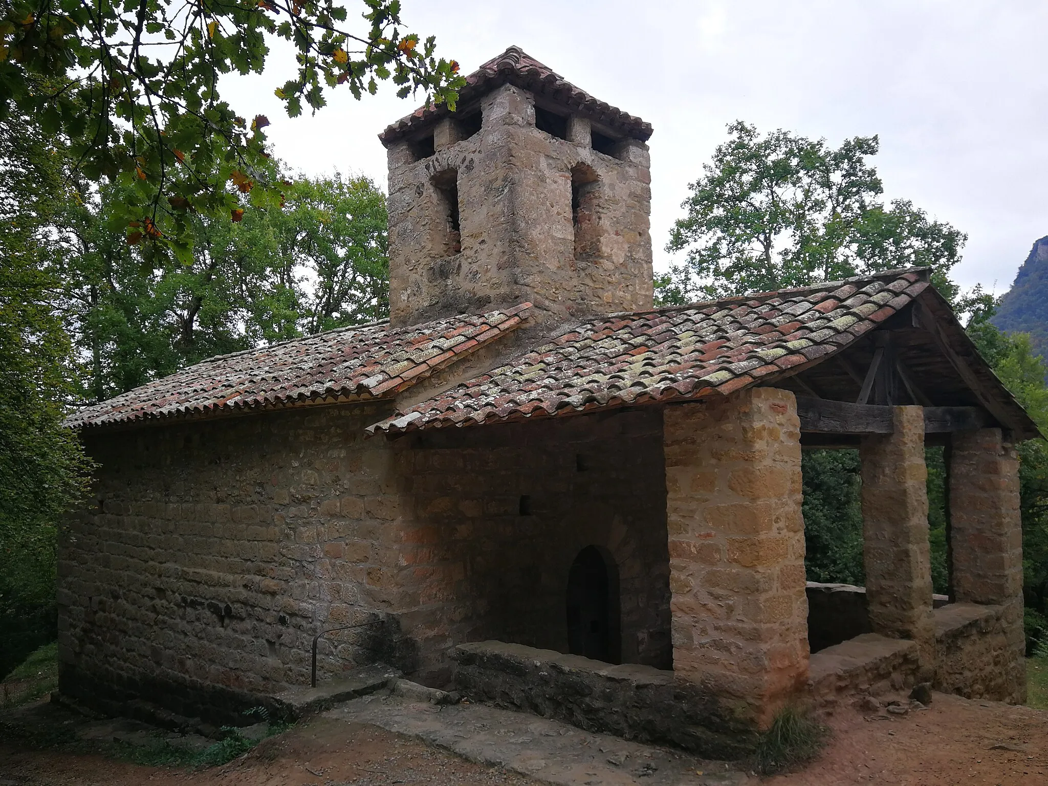 Photo showing: Romanische Kapelle Sant Miquel dels Corb (Les Preses, Provinz Girona, Katalonien, Spanien)