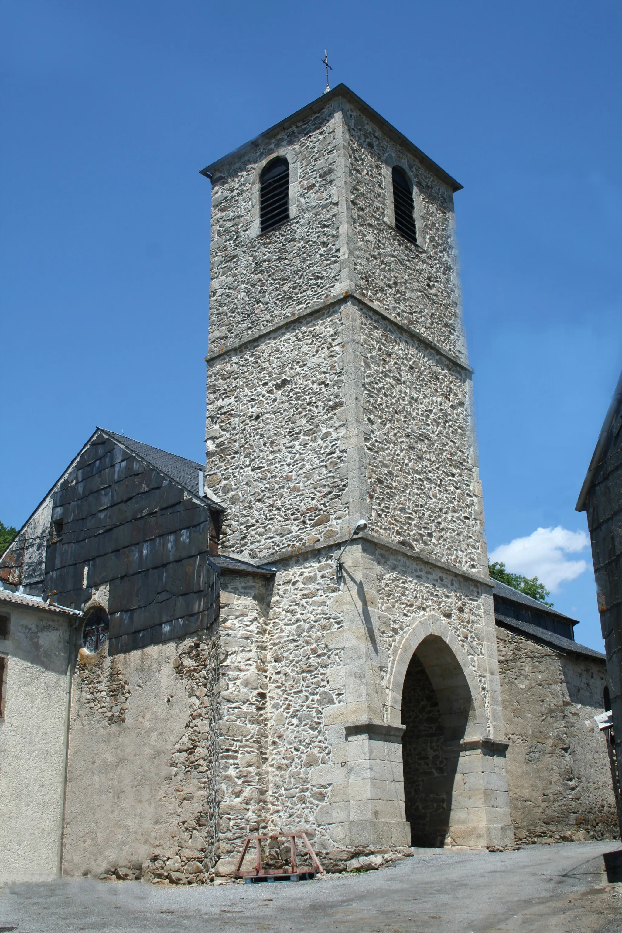 Photo showing: Nages (Tarn) - Notre Dame de Condomines (1846).