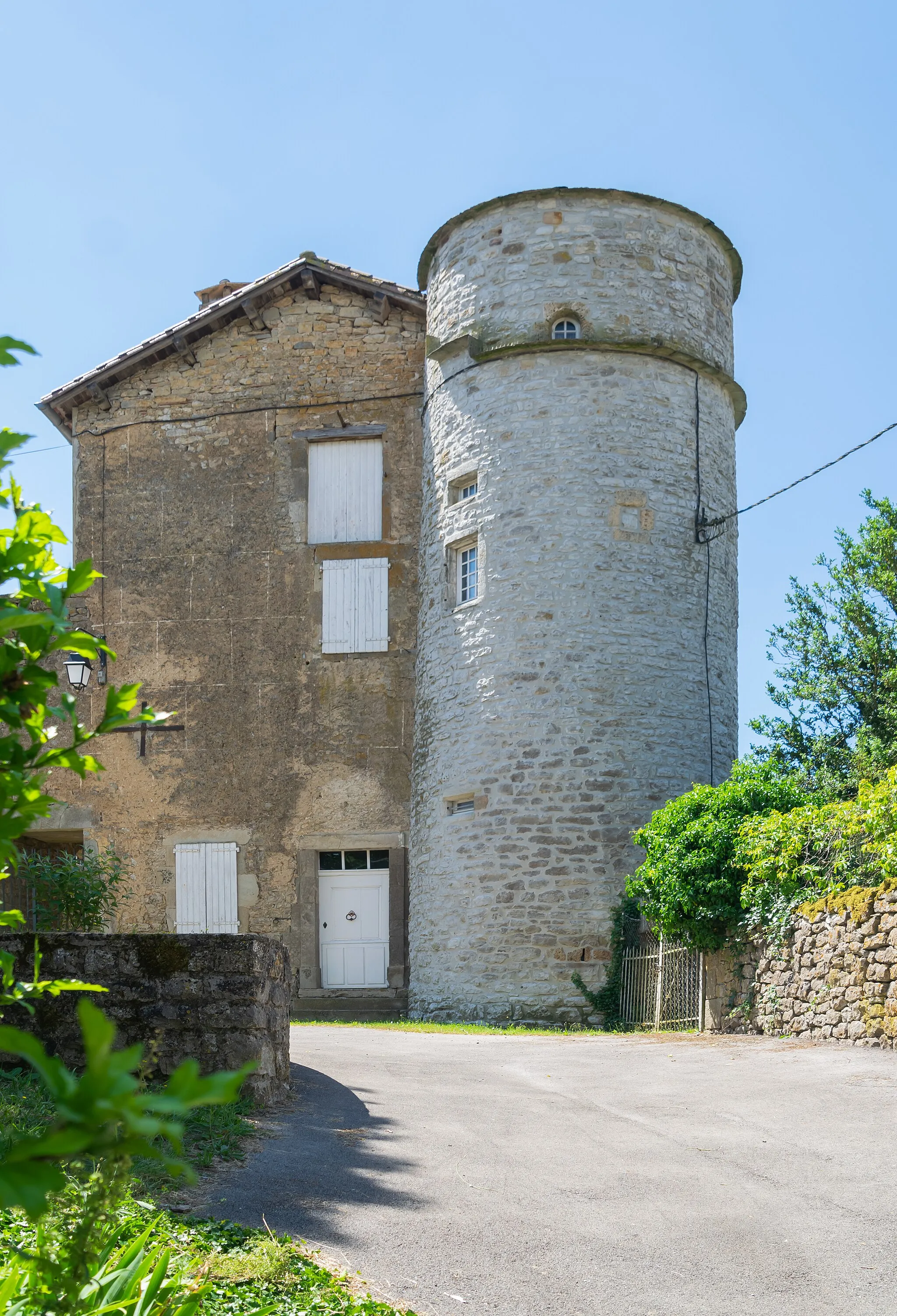Photo showing: Castle of Saint-Beaulize, Aveyron, France