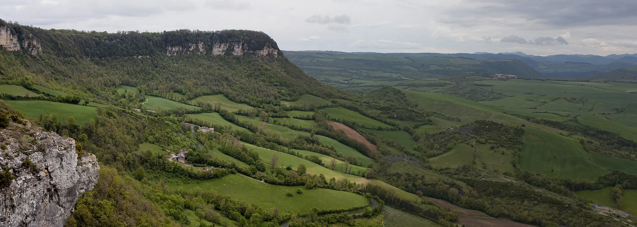 Photo showing: Panorama on direction to the Viala du Pas de Jaux.