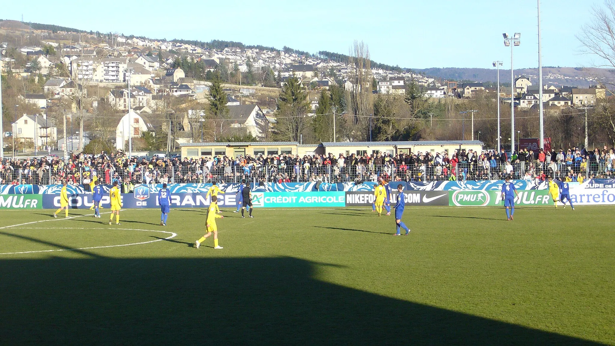 Photo showing: Scène de match durant le 32e de finales de la coupe de France de Football 2013, rencontre opposant l'Avenir Foot Lozère à l'AC Arles-Avignon