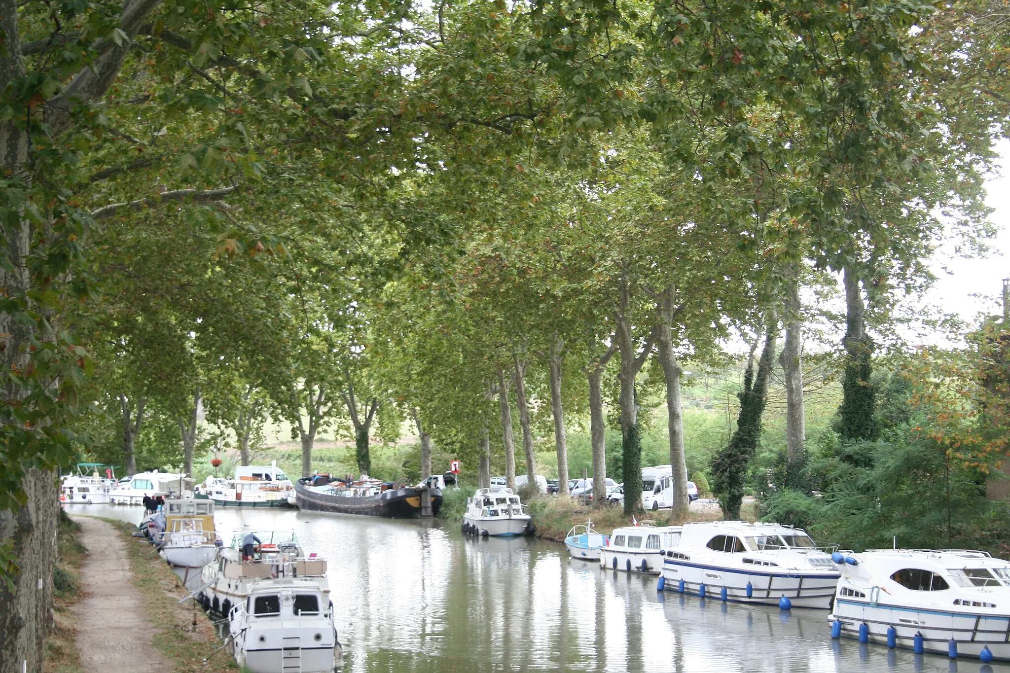 Photo showing: Capestang (Hérault) - Canal du Midi