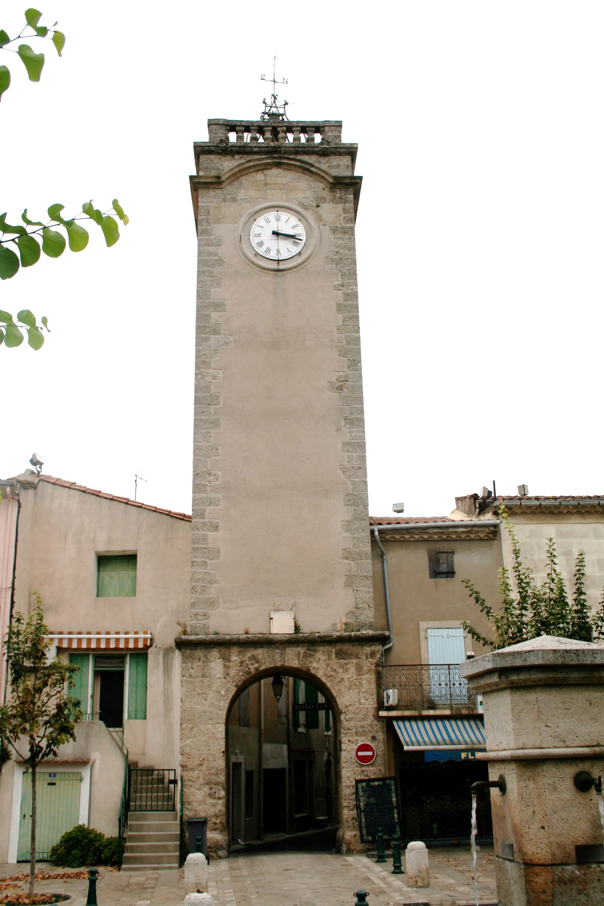 Photo showing: Nissan-lez-Enserune (Hérault) - beffroi