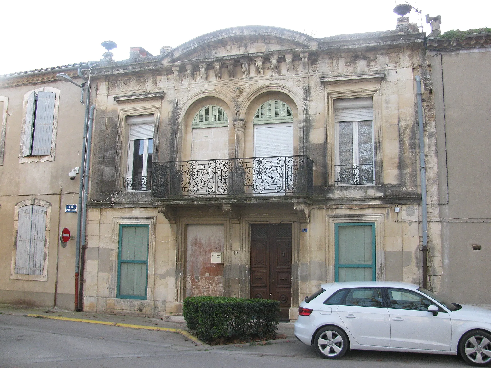 Photo showing: Maison à pigeonnier