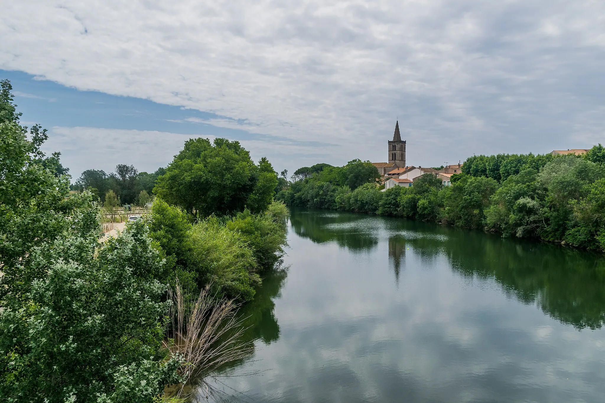 Photo showing: Orb River in Sérignan, Hérault, France