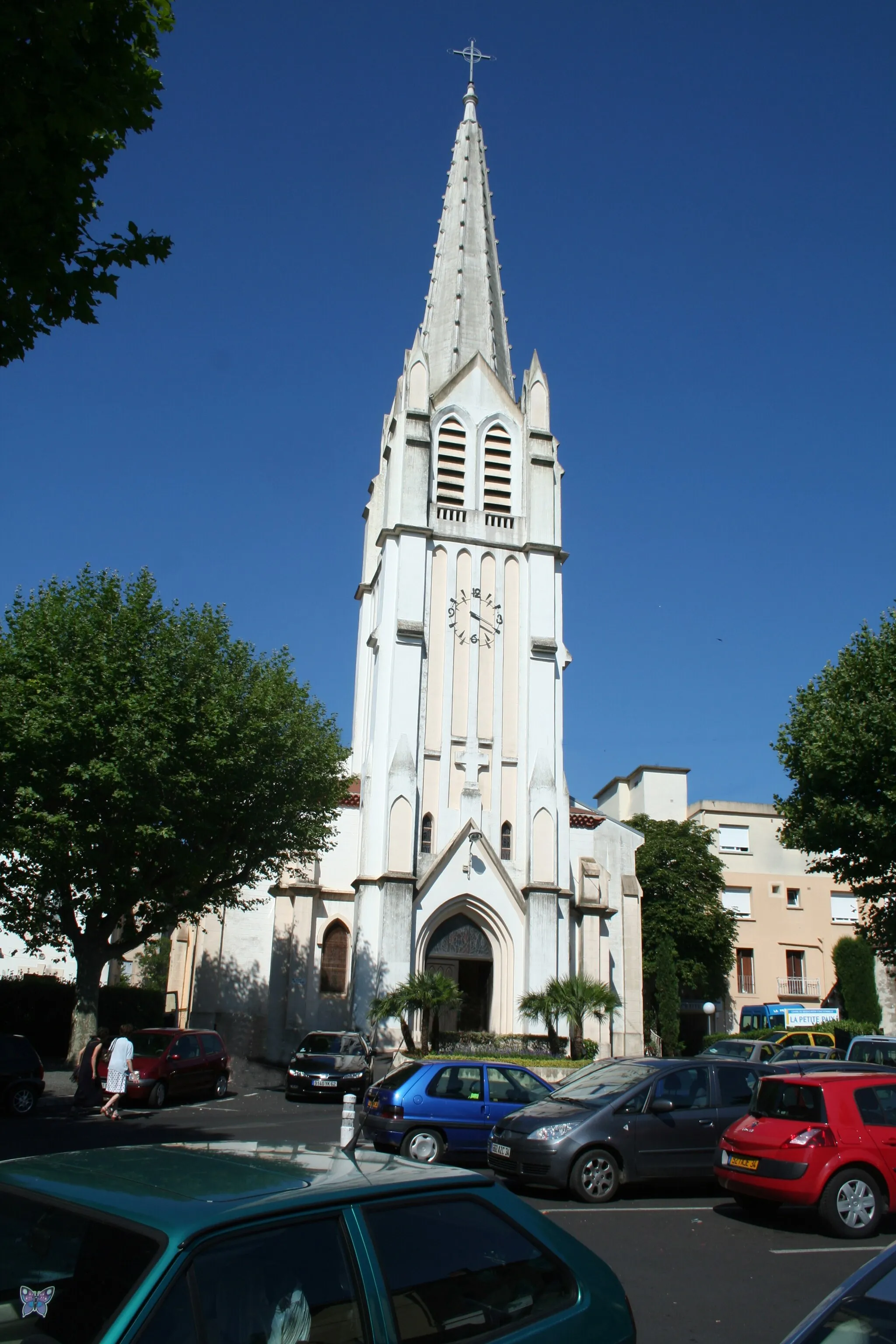 Photo showing: Lamalou-les-Bains - Hérault - église Saints-Pierre-et-Paul.