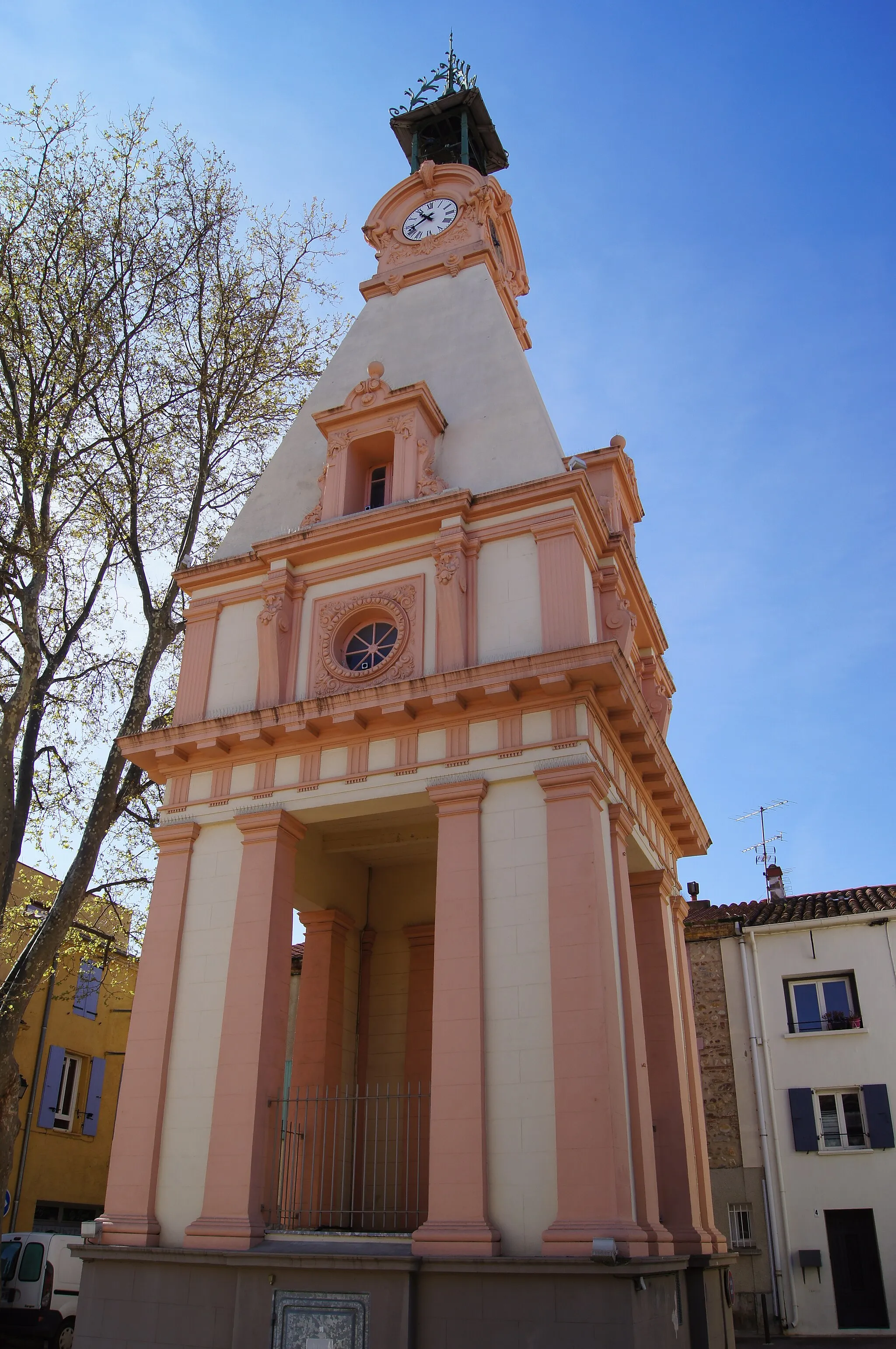 Photo showing: Beffroi de Toulouges