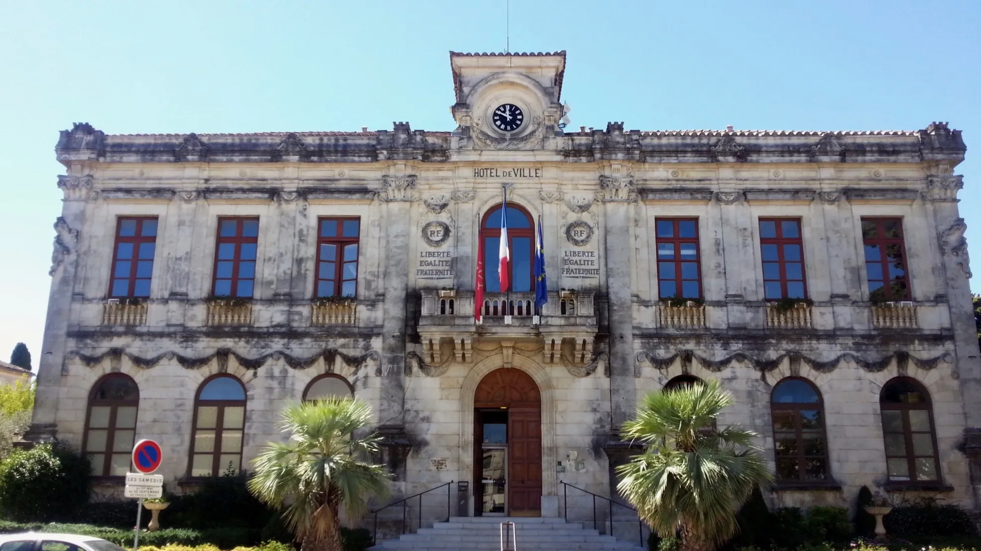 Photo showing: Hôtel de ville de Vauvert (Gard).