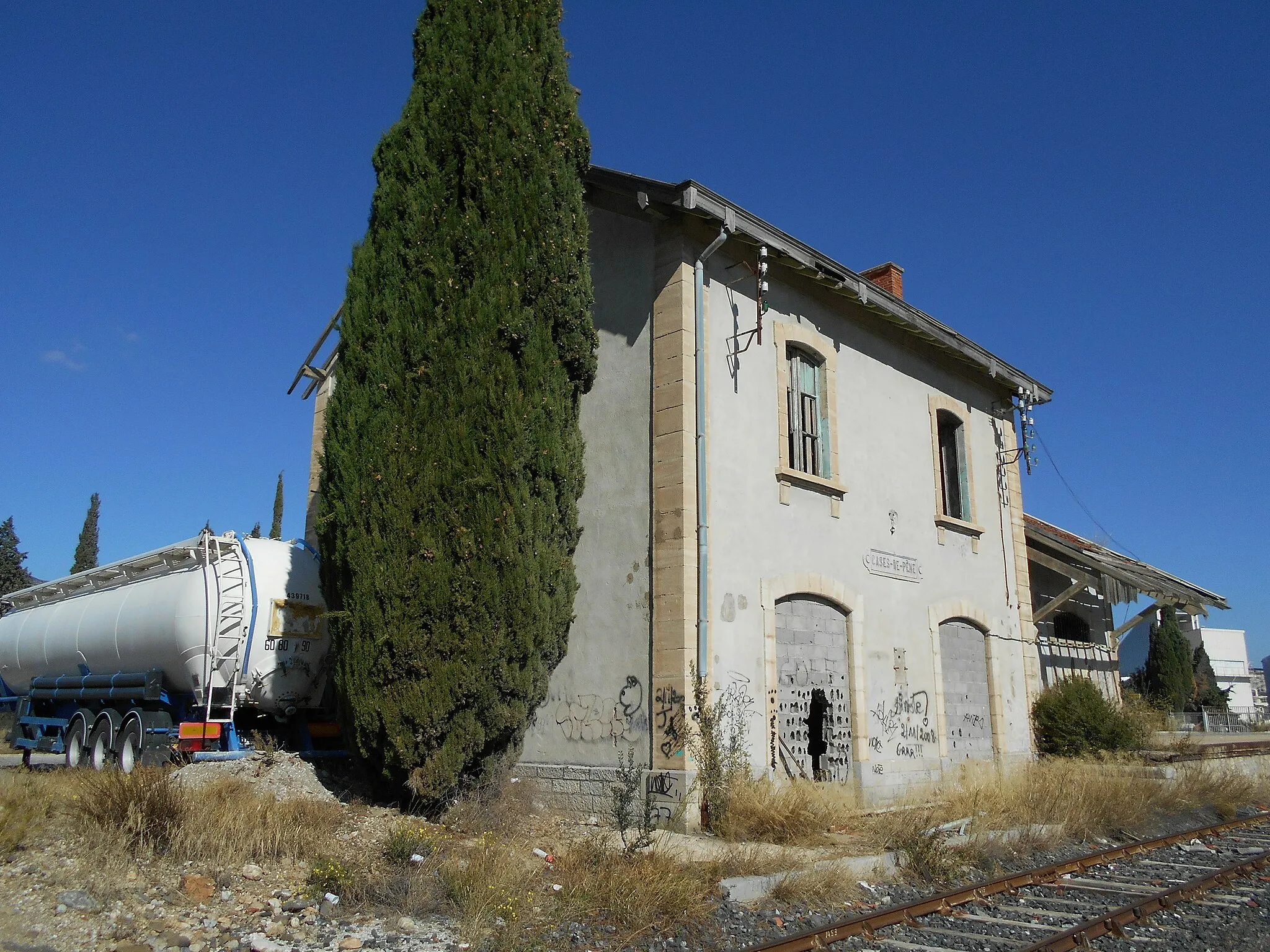 Photo showing: Estació vella de Cases de Pena