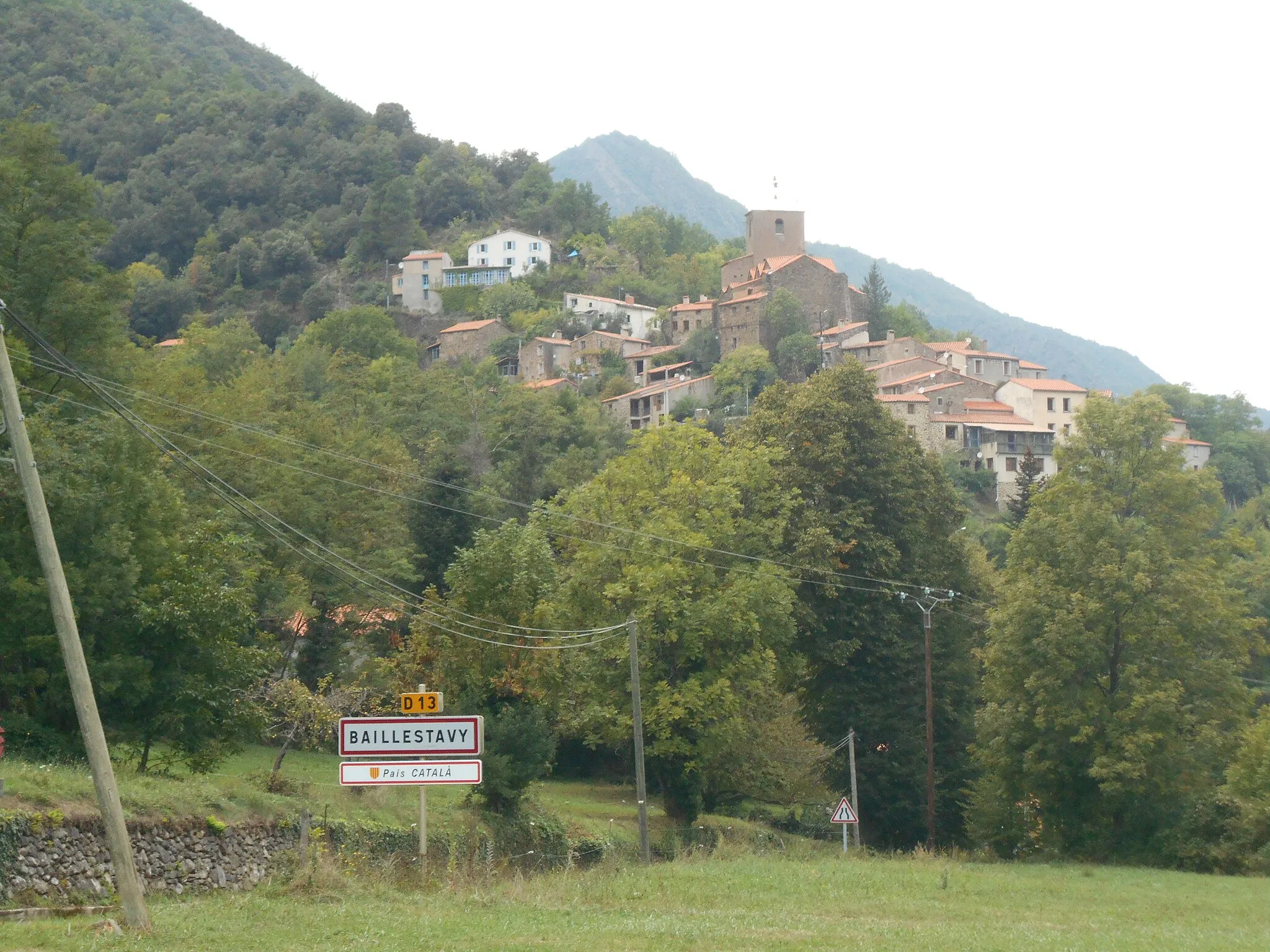 Photo showing: El poble vell de Vallestàvia.