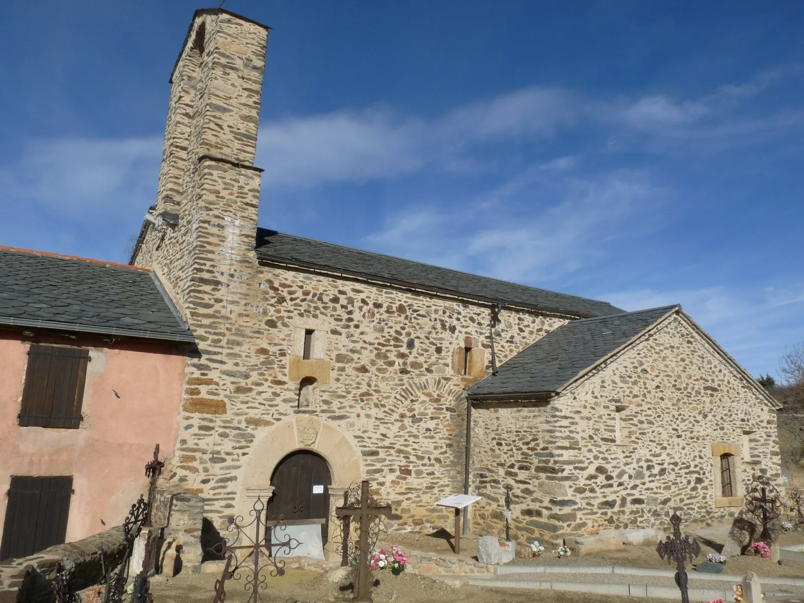 Photo showing: Eglise de Nahuja, Pyrénées-Orientales, France