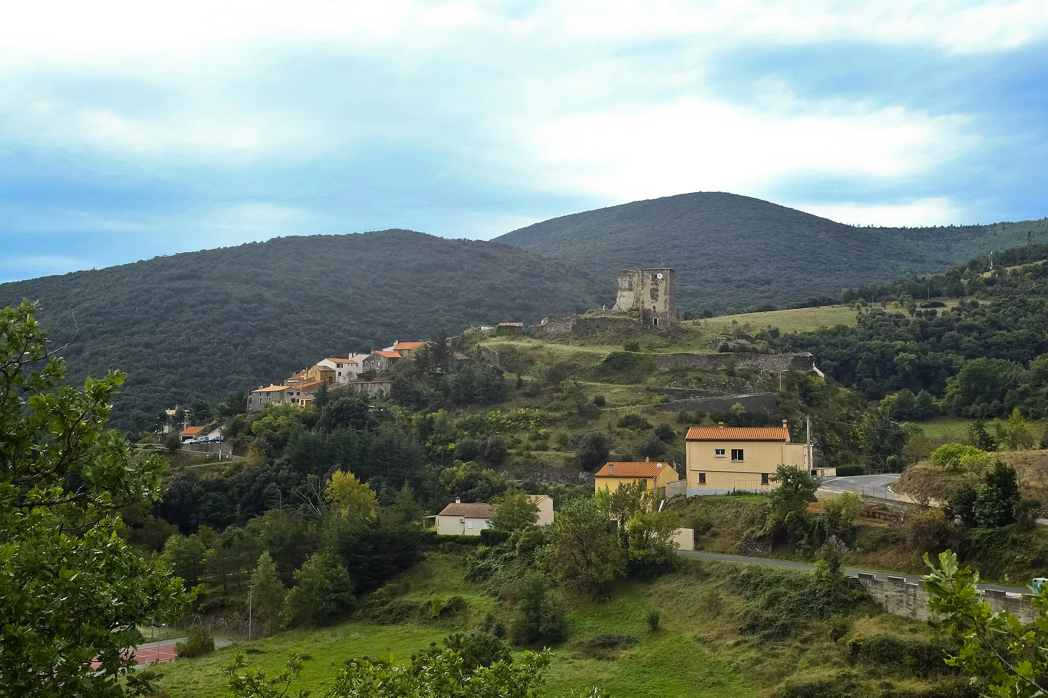 Photo showing: Le village du Vivier, Pyrénées-Orientales