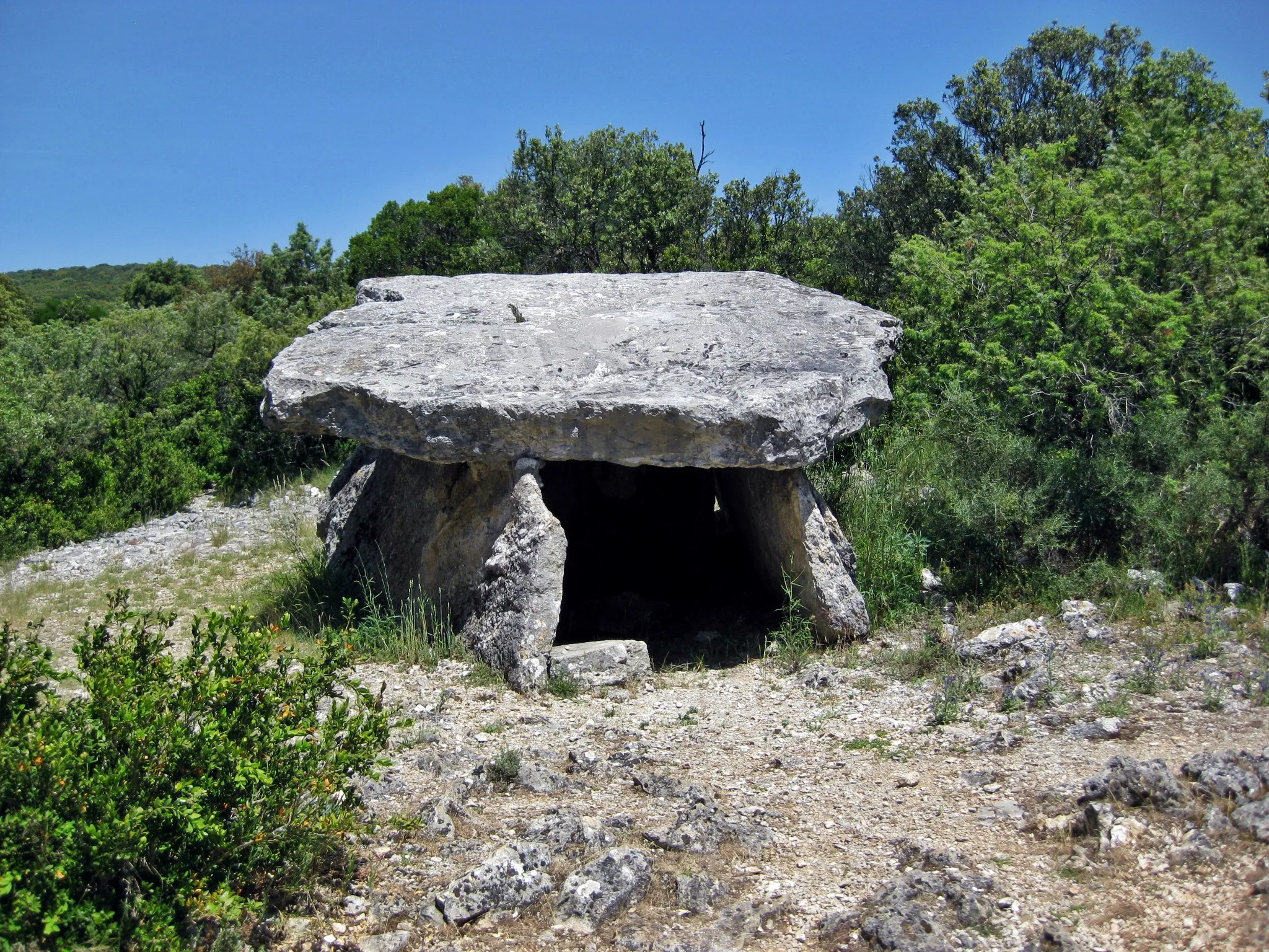 Photo showing: Dolmen du Champ Vermeil © by Besenbinder